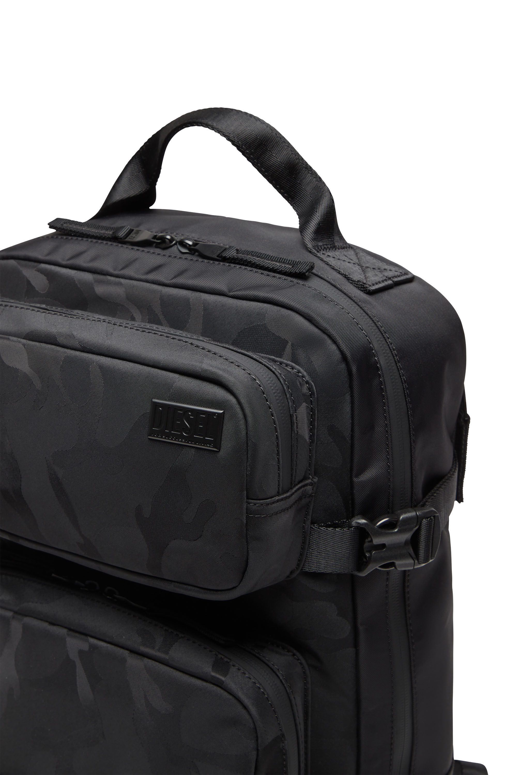 Diesel - DSRT BACKPACK, Dsrt-Sac à dos utility en nylon imprimé Homme in Noir - 5