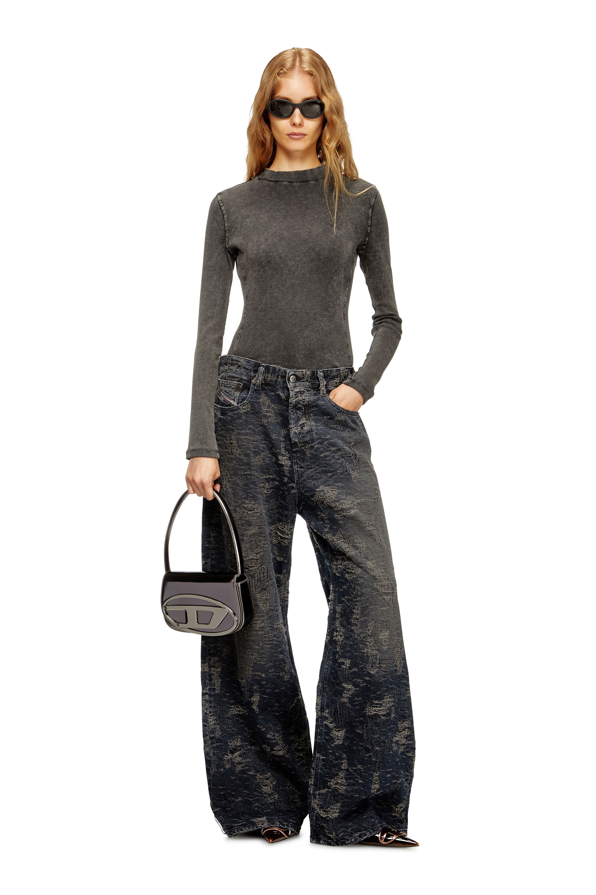 Women's 1DR-Iconic shoulder bag in mirrored leather | Grey | Diesel