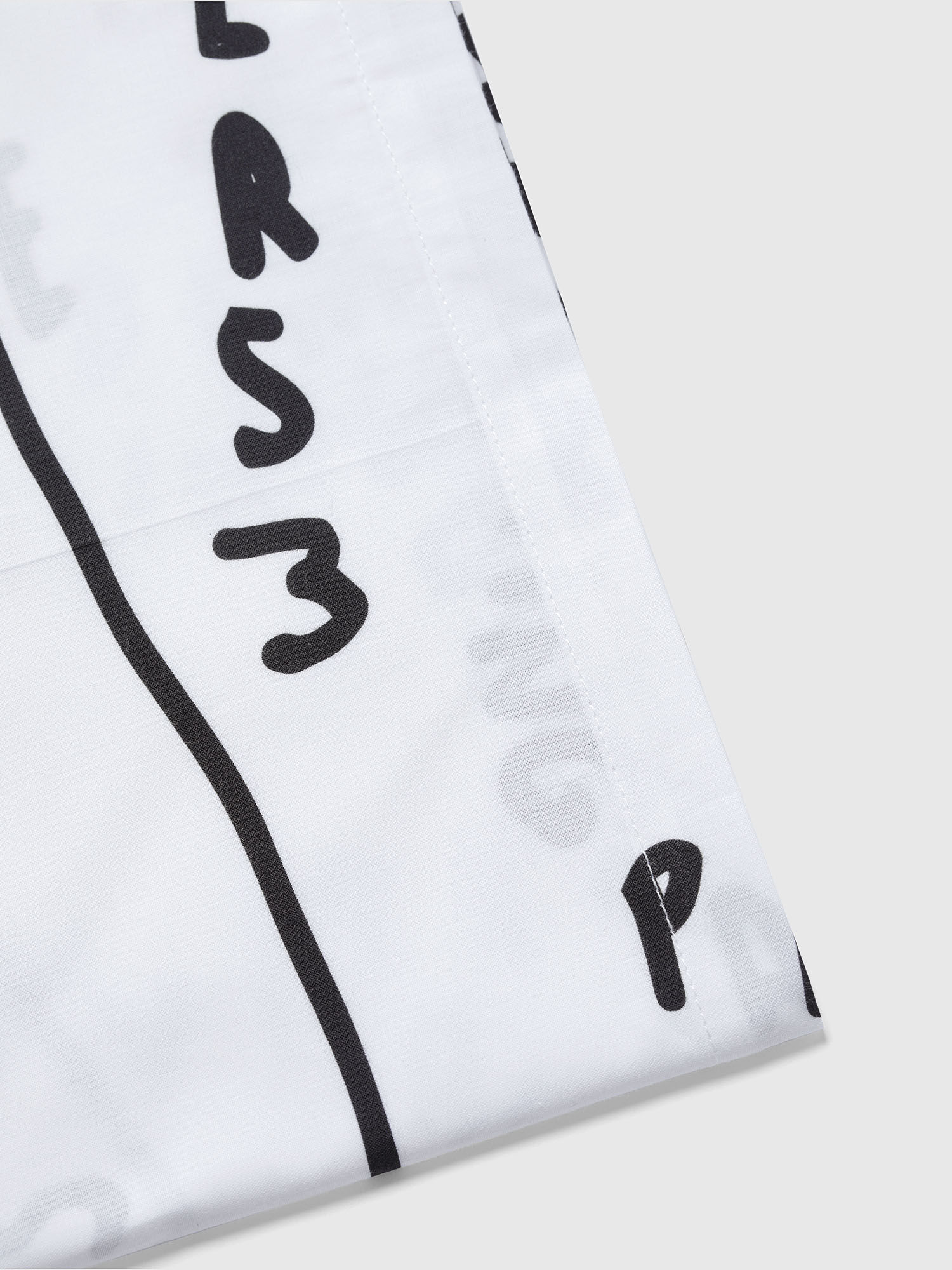 Diesel - 2004011 PCPP SCRIBBLES  255X255 PR001, Unisex's Double duvet cover set SCRIBBLES in Black/White - 2