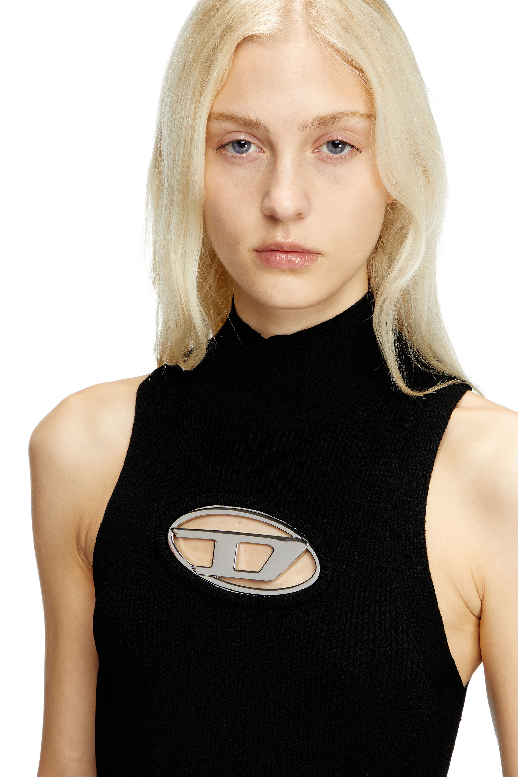 【完売必至】 DIESEL M-Onervax ミニワンピース M-ONERVA Woman: Short dress with cut-out and logo plaque