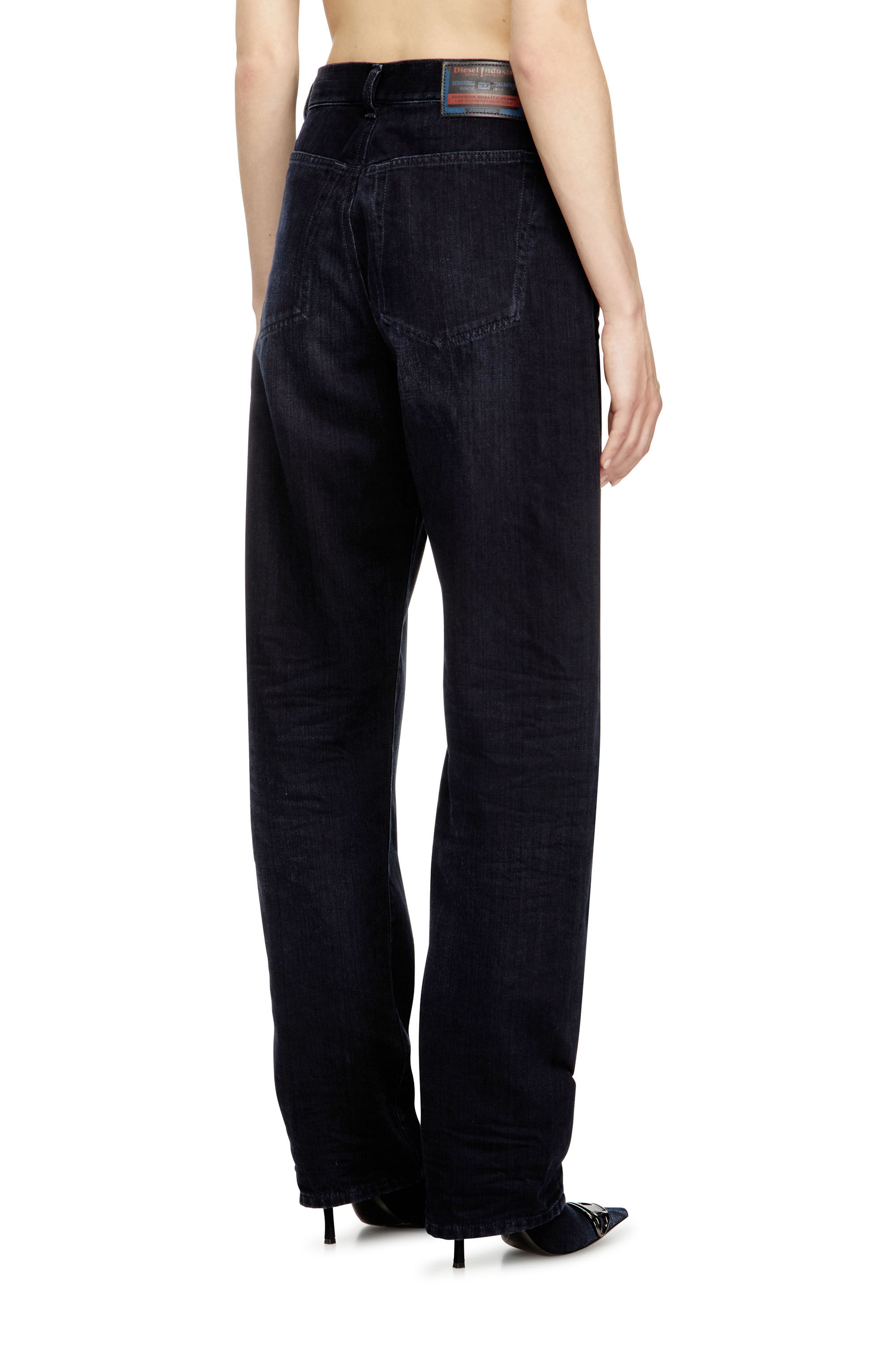 Women's Barrel Jeans Relaxed Fit - Dark Blue | Diesel®