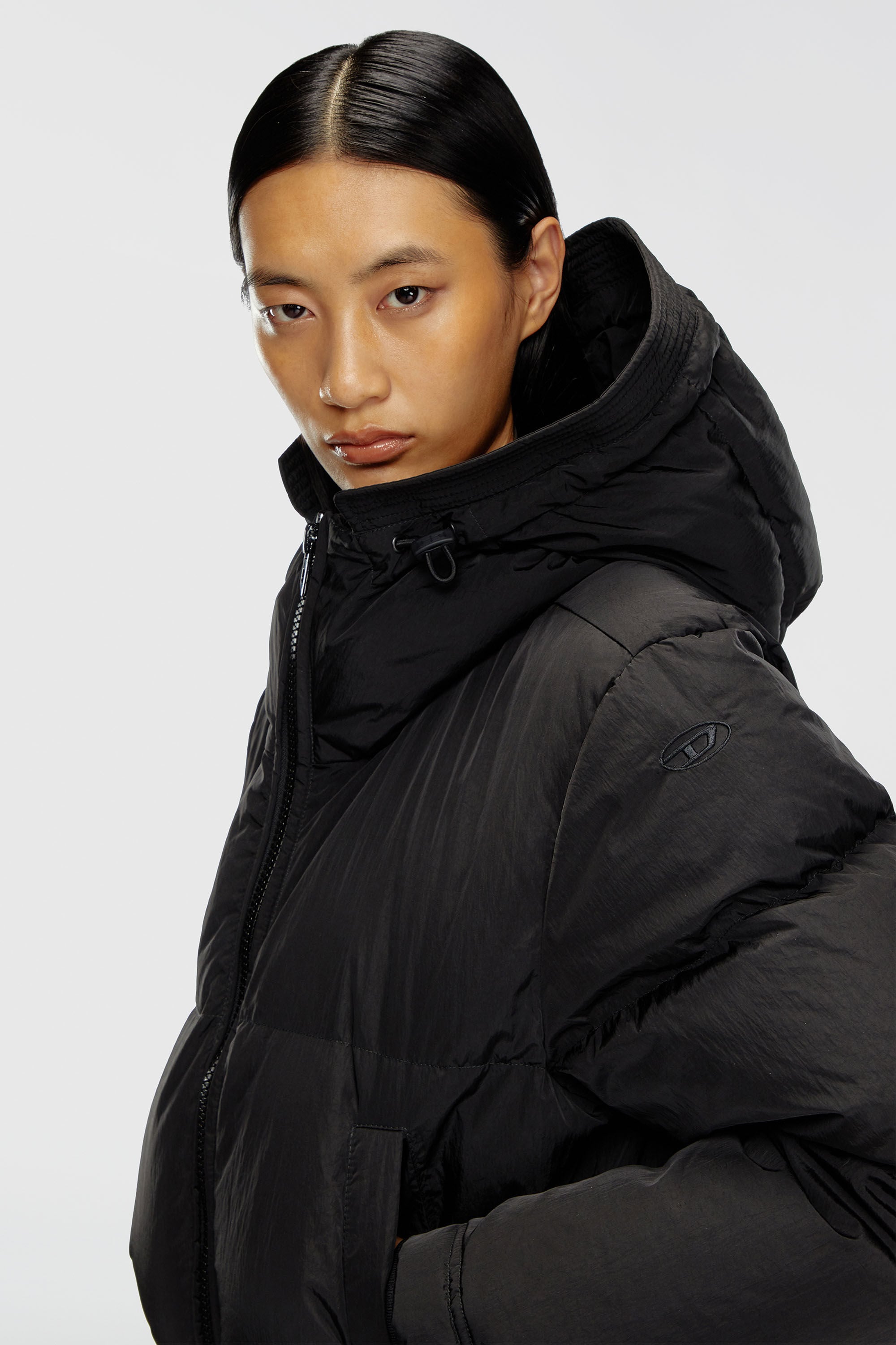 Diesel - W-PEYT-SHORT-NEW-P1, Female's Hooded down jacket in crinkled nylon in Black - 4