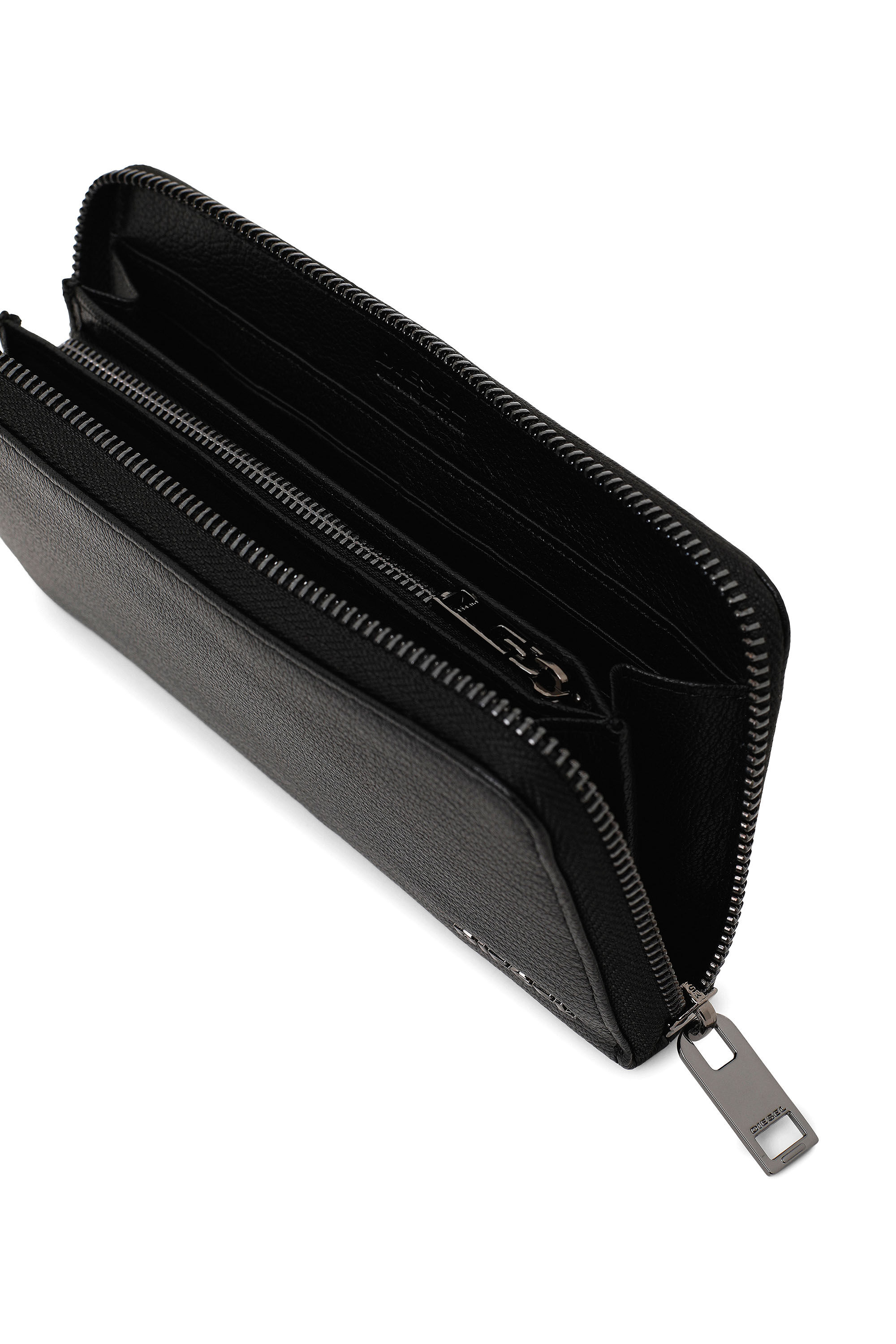 24 ZIP Man: Zip-around wallet in grained leather | Diesel