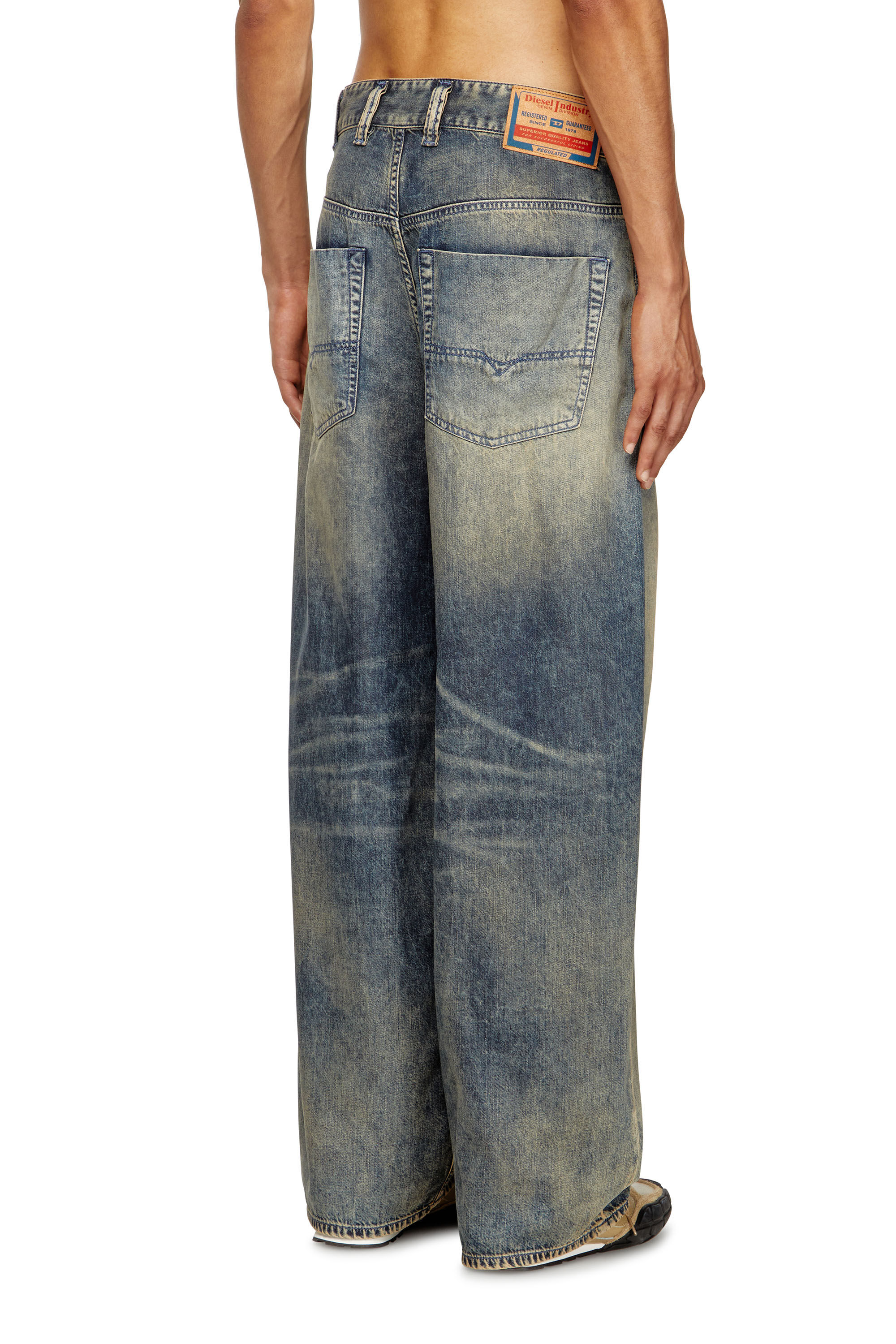 Diesel - Relaxed Jeans 1997 D-Enim-M 0CEBB Homme, Bleu moyen - Image 4
