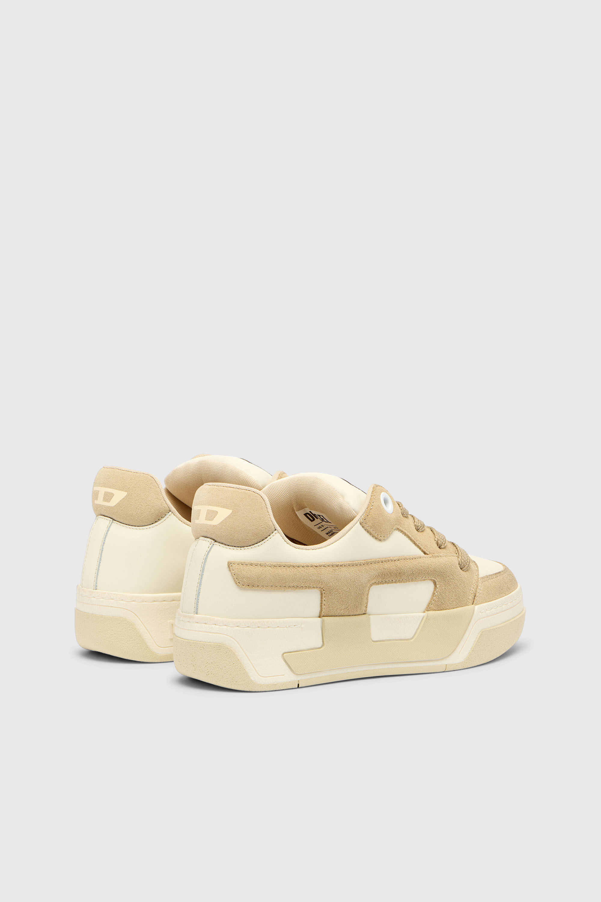 Diesel - S-D-OLLIE LOW W, D-Ollie-Zapatillas distressed en cuero y ante Mujer in Beige - 3