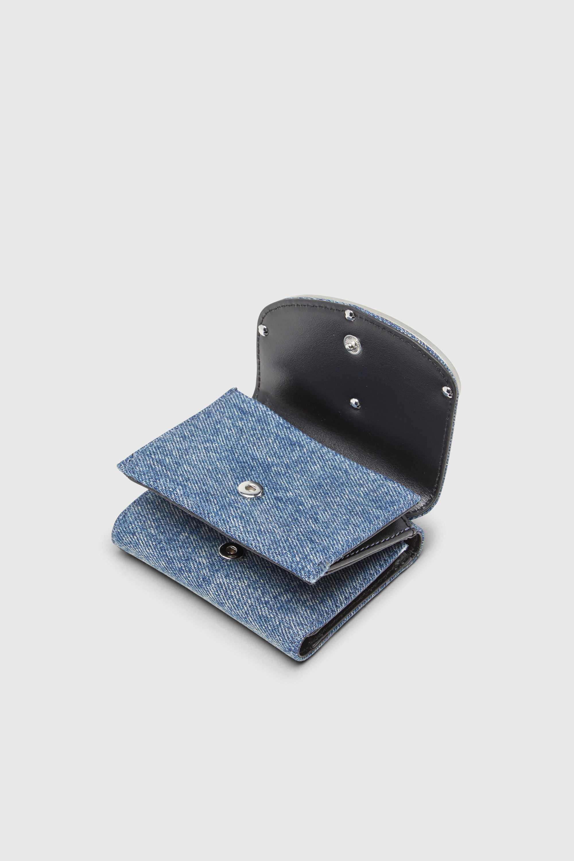 Diesel - 1DR TRI FOLD COIN XS II, Cartera de denim que se pliega en tres Mujer in Azul marino - 3