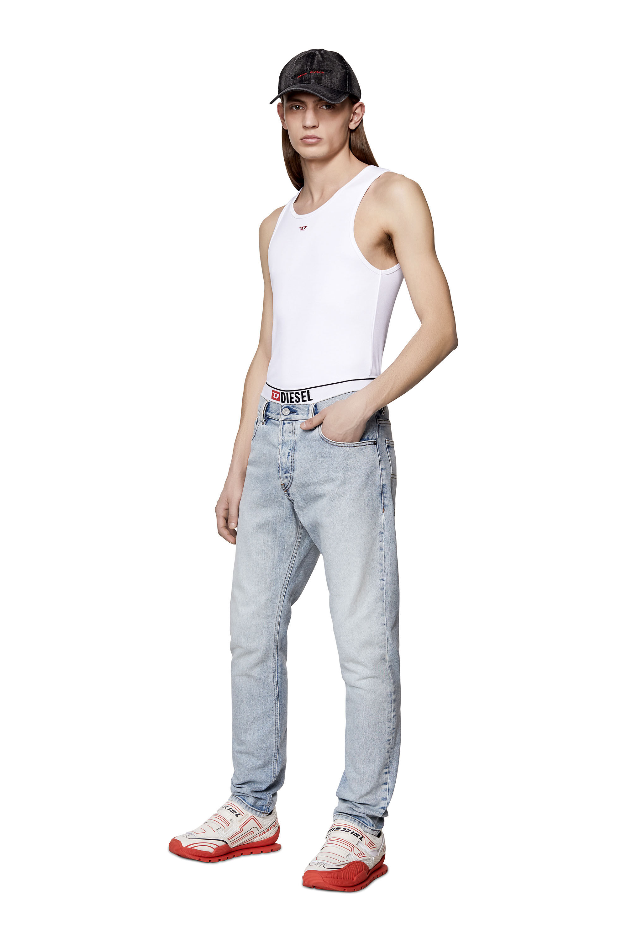 Diesel - Straight Jeans 1995 D-Sark 09C14, Straight Jeans - 1995 D-Sark Homme in Bleu - 1