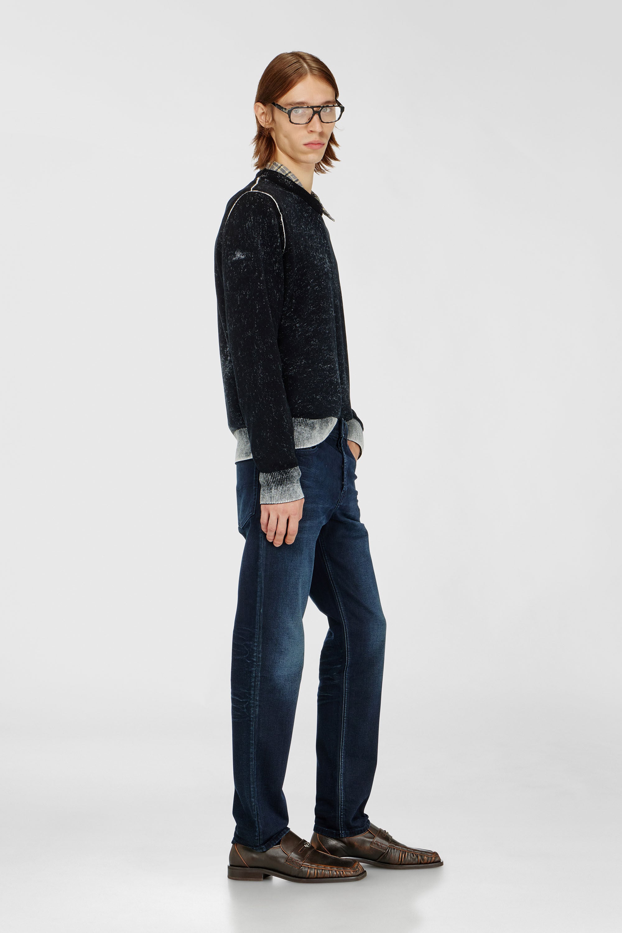 Diesel - Regular Jeans 2023 D-Finitive 0BMBX Hombre, Azul Oscuro - 2