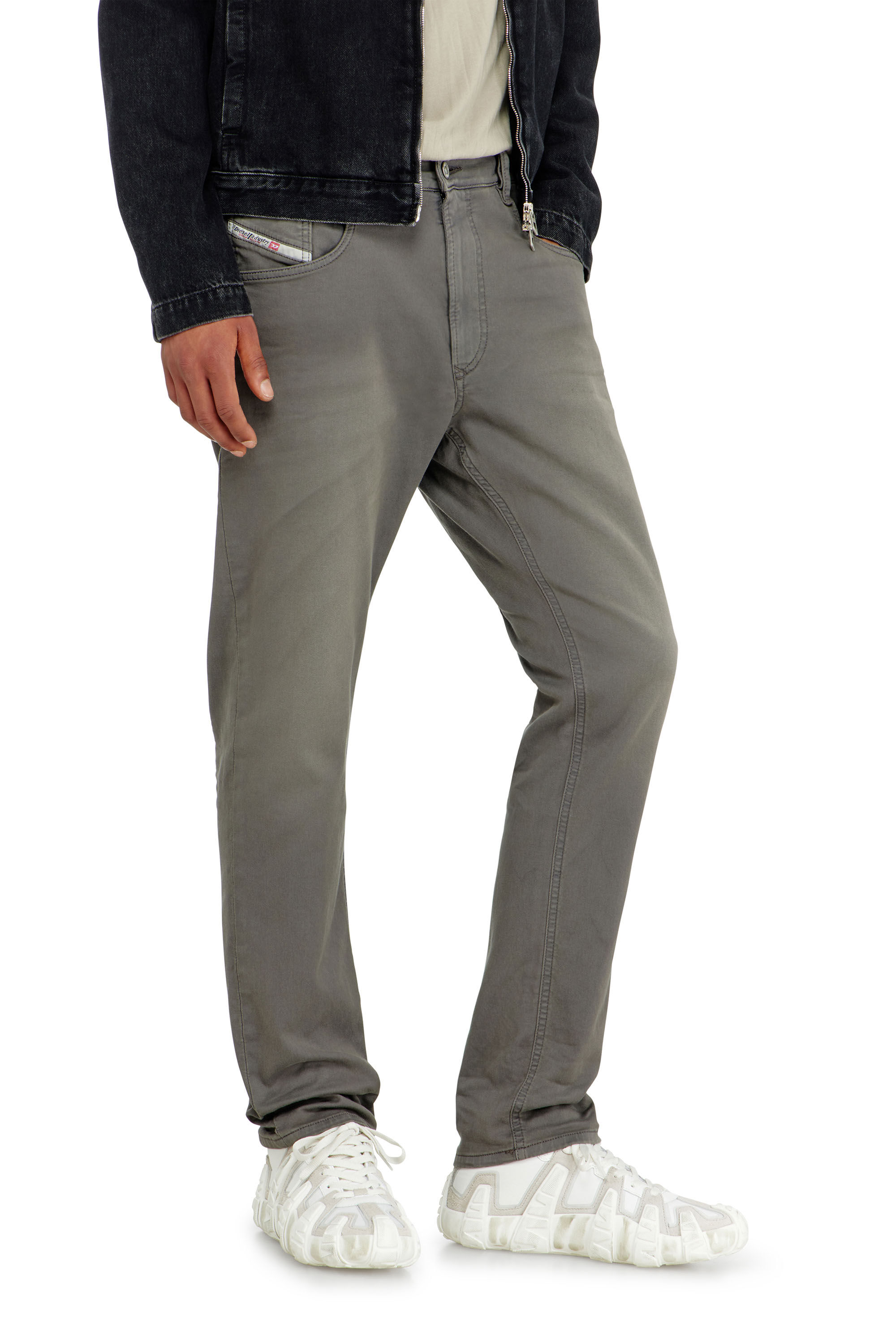 Diesel - Man's Regular 2032 D-Krooley-BW Joggjeans&reg; 0670M, Grey - 5
