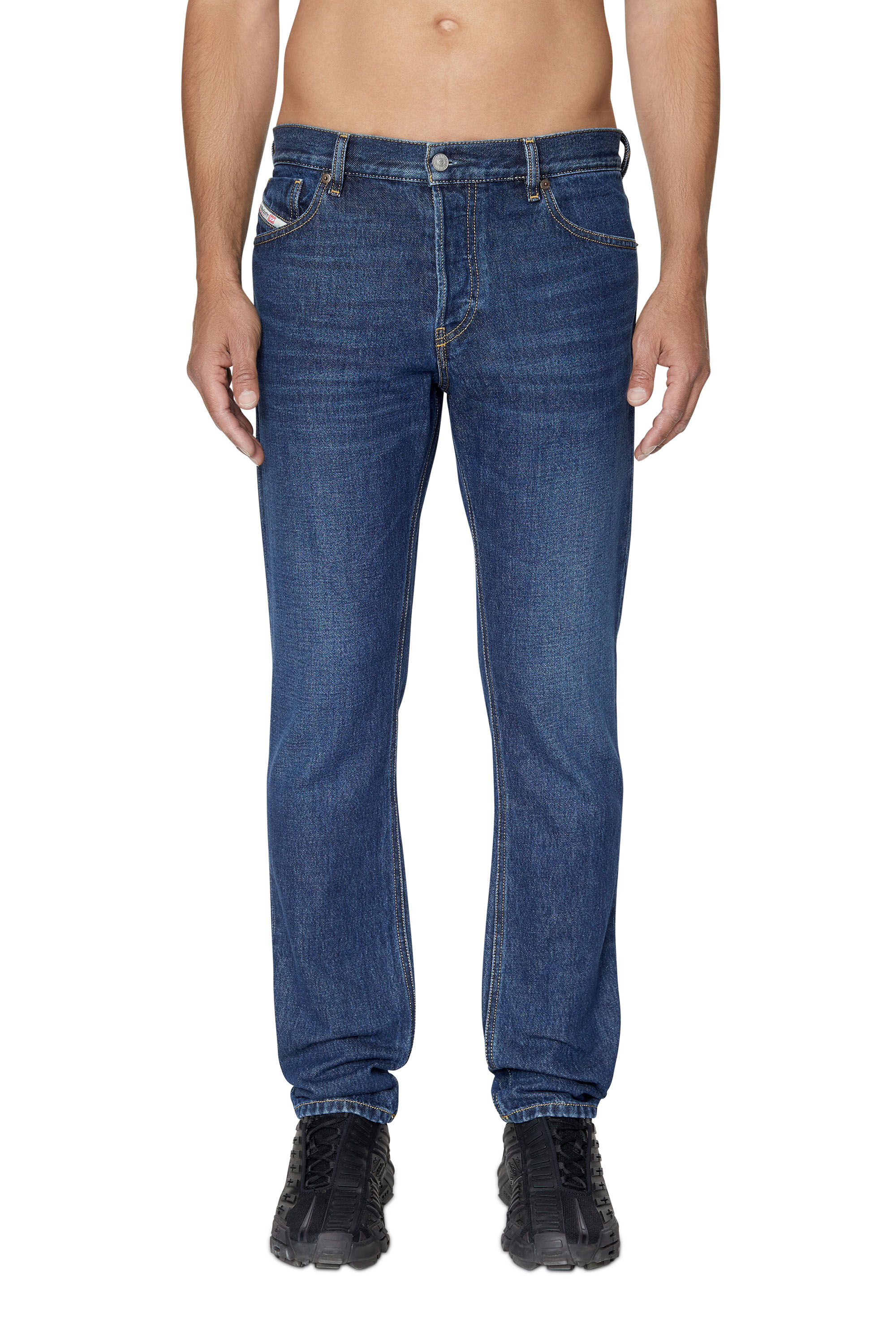 Diesel - Straight Jeans 1995 D-Sark 09C03, Straight Jeans - 1995 D-Sark Homme in Bleu - 3