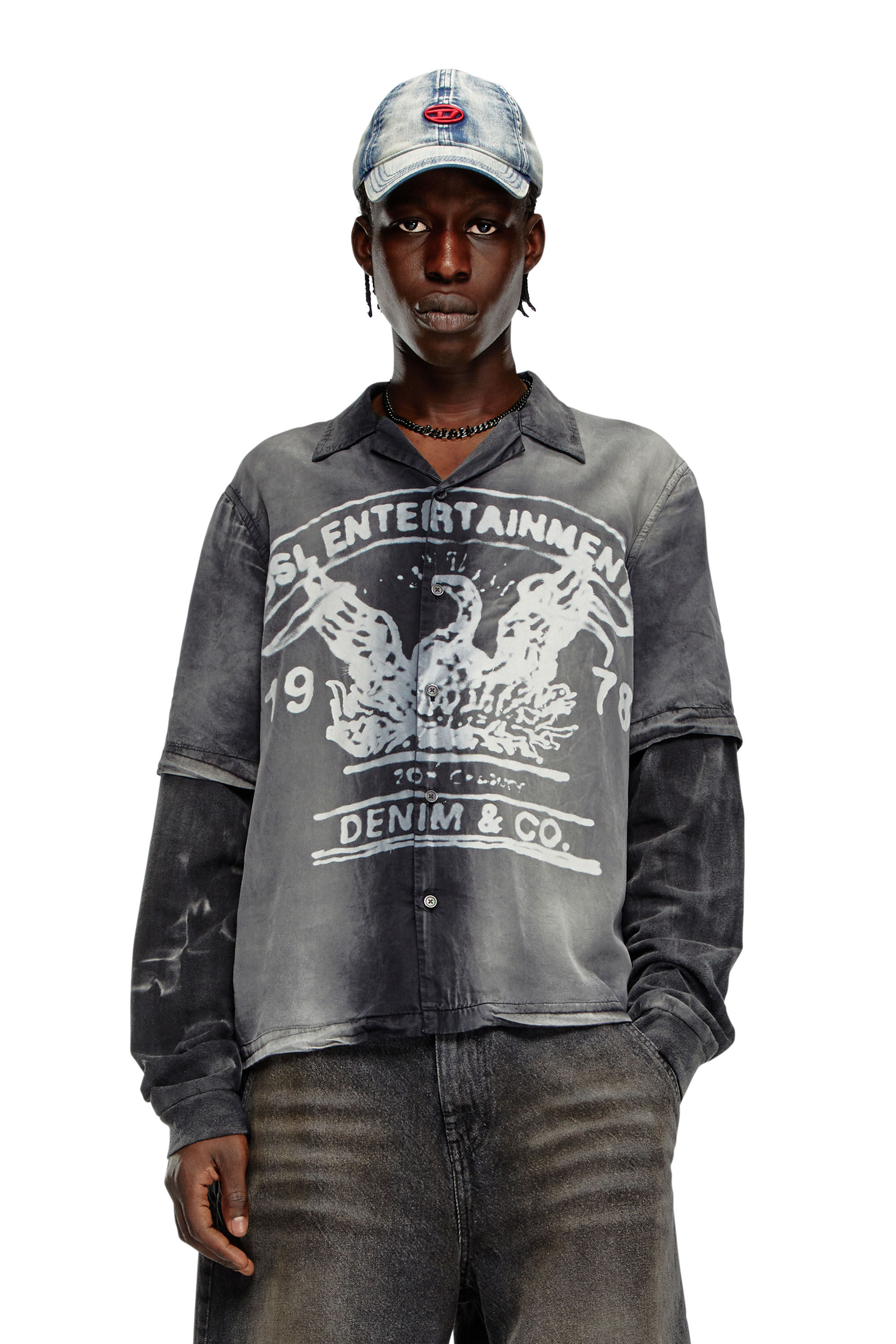 Diesel - S-EEKLO, Male's Faded bowling shirt with logo graphic in Black/Grey - 3