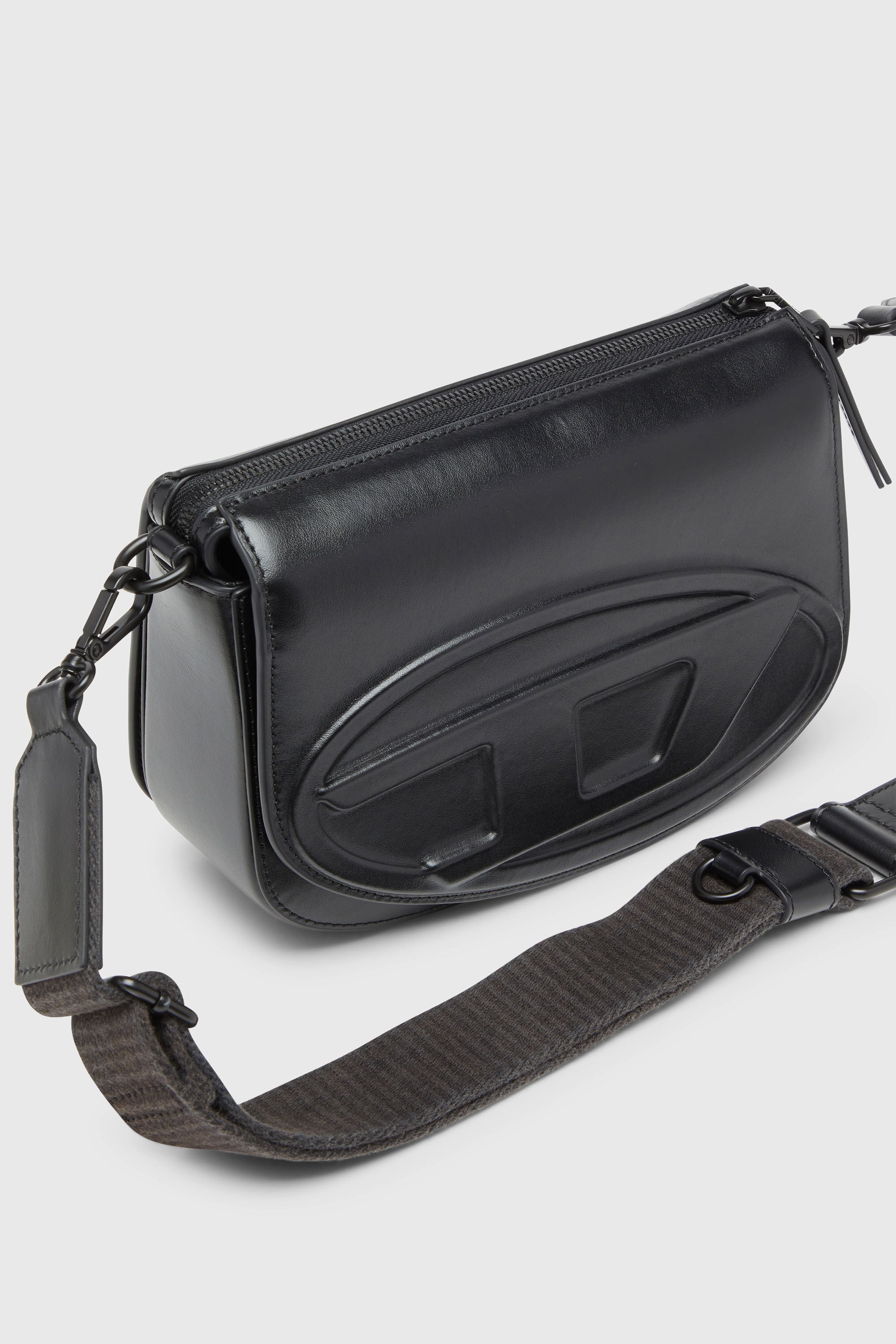 Women's 1DR-Camera bag in premium leather | Black | Diesel {{Country}}
