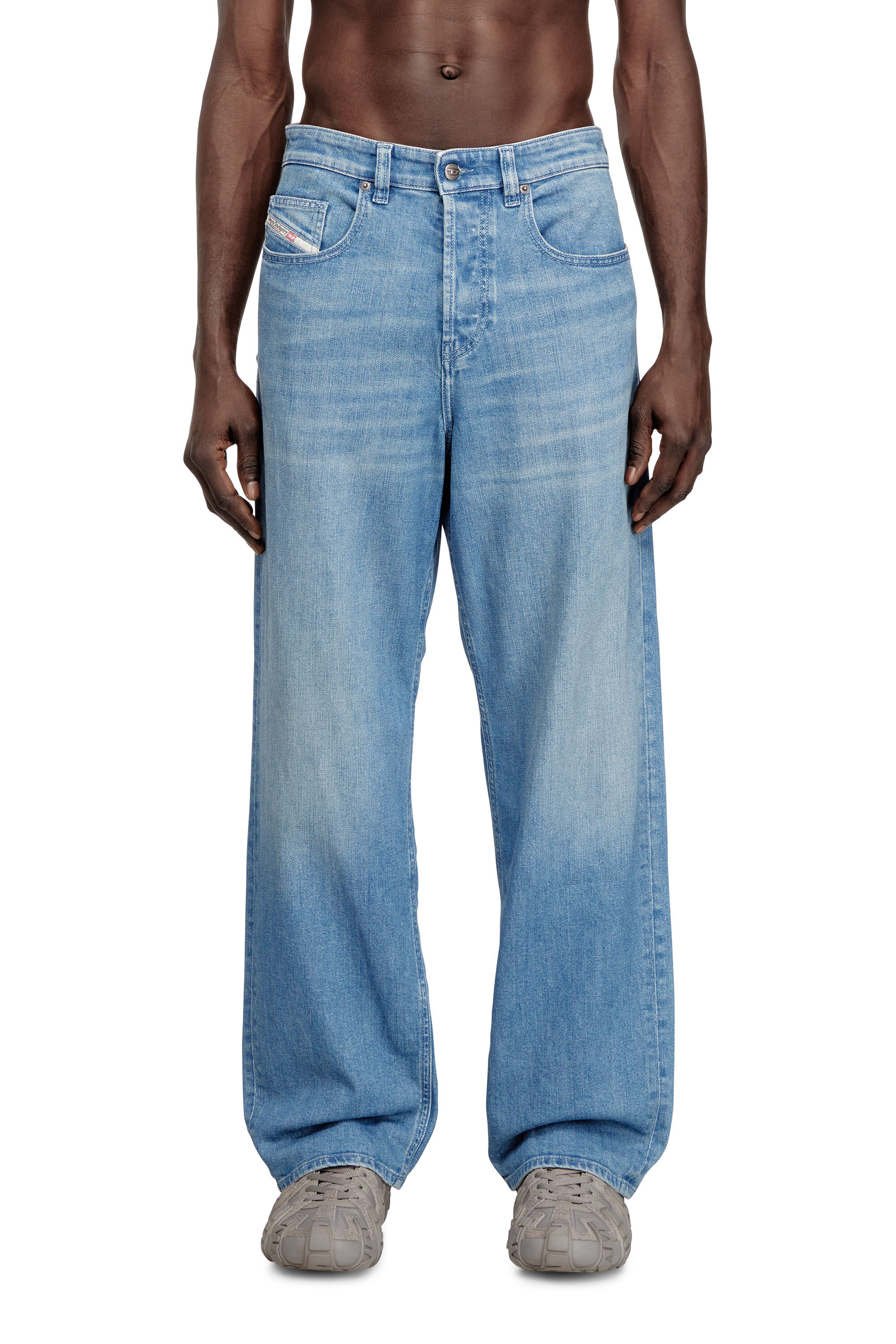 Men's Relaxed Jeans | Light Blue | Diesel 2001 D-Macro