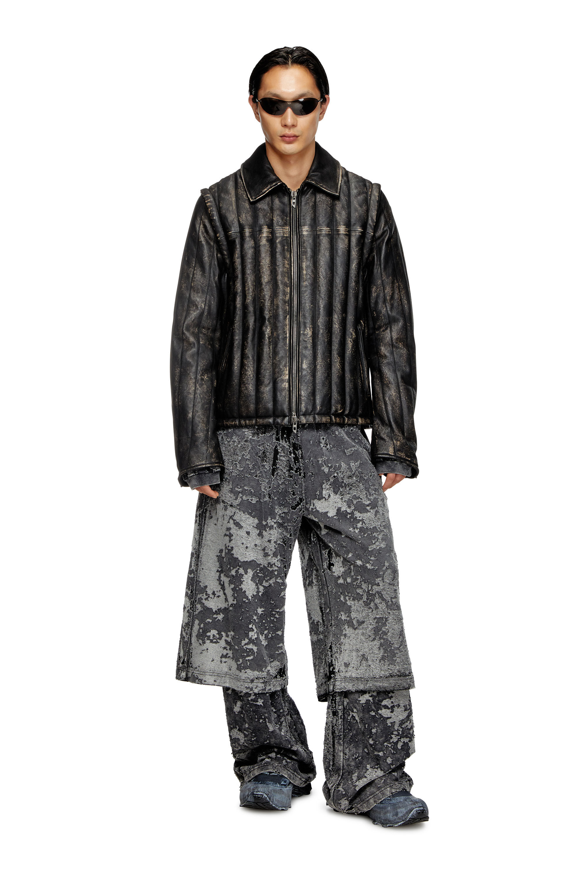 Diesel - L-ALBERT, Male's Distressed quilted leather jacket/vest in Black - 1