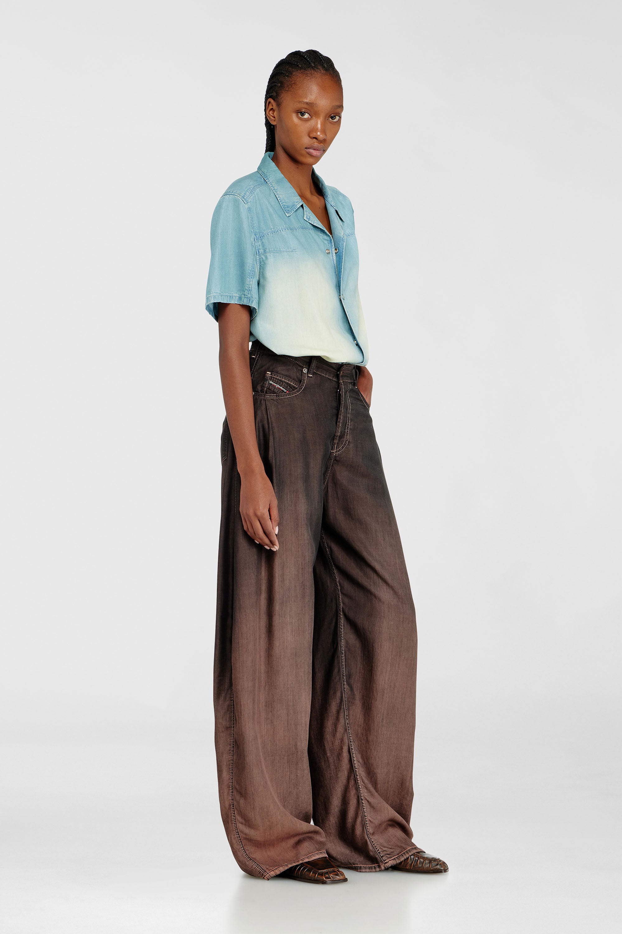 Diesel - Female's Relaxed Jeans 1987 D-Khelz 068YF, Brown - 2