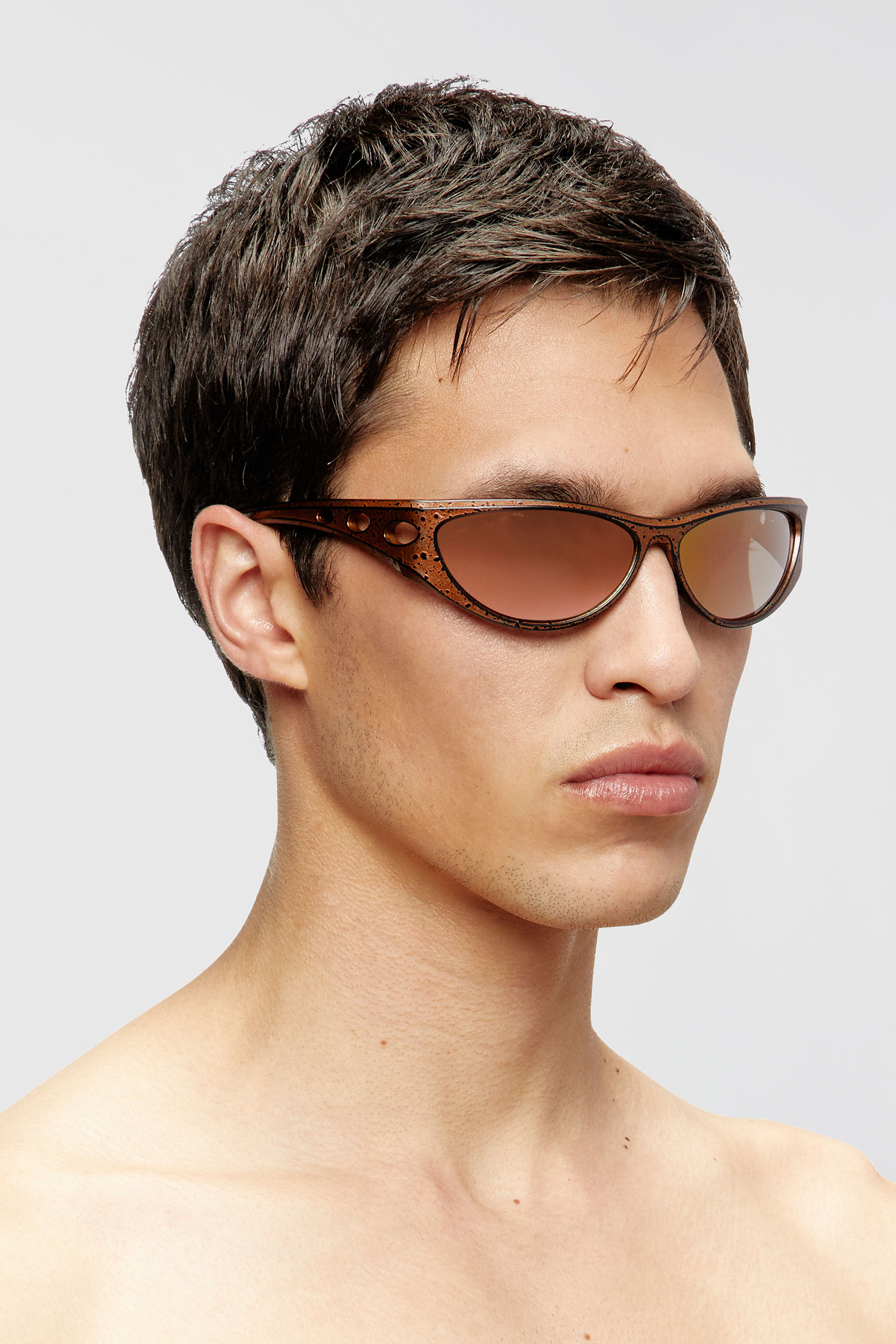 Women's Cat-eye style sunglasses | Brown | Diesel {{Country}}