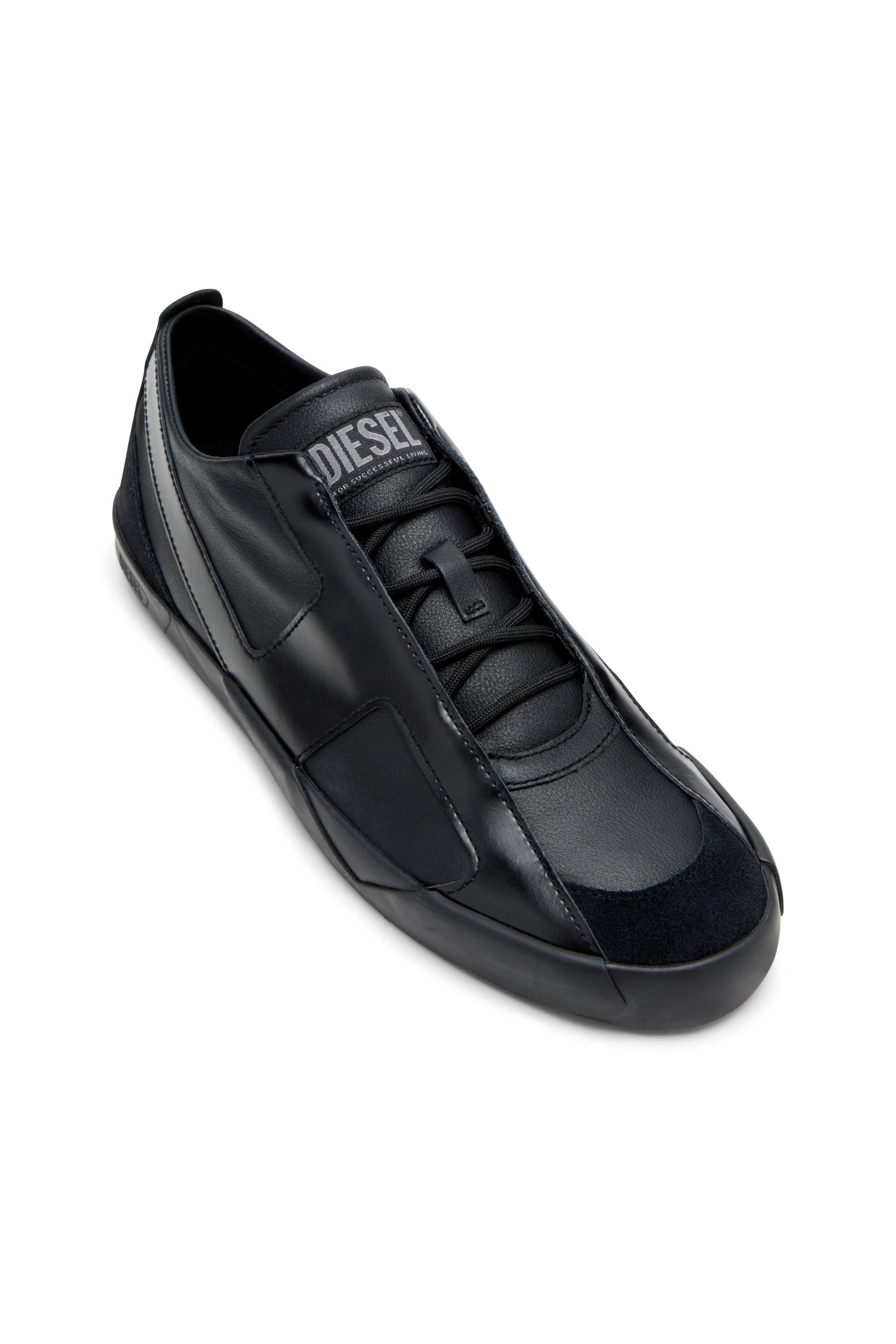 Diesel - S-SLANTE-D LOW, S-Slante-D-Baskets en daim et cuir avec logo D Homme in Noir - 6