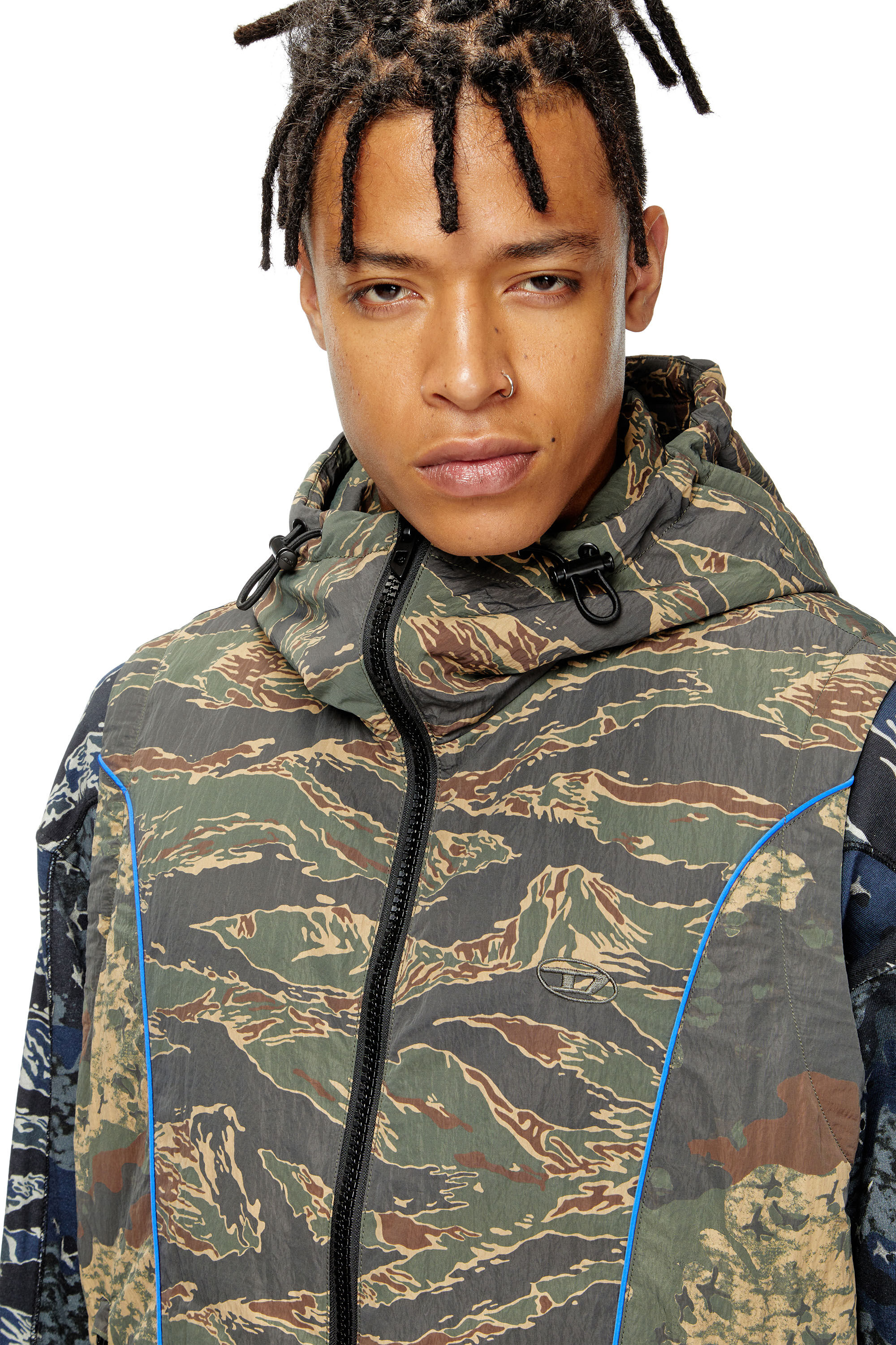 Diesel - J-OSTEND-SL-CAMU, Male's Hooded vest with mixed camo prints in Blue/Green - 4