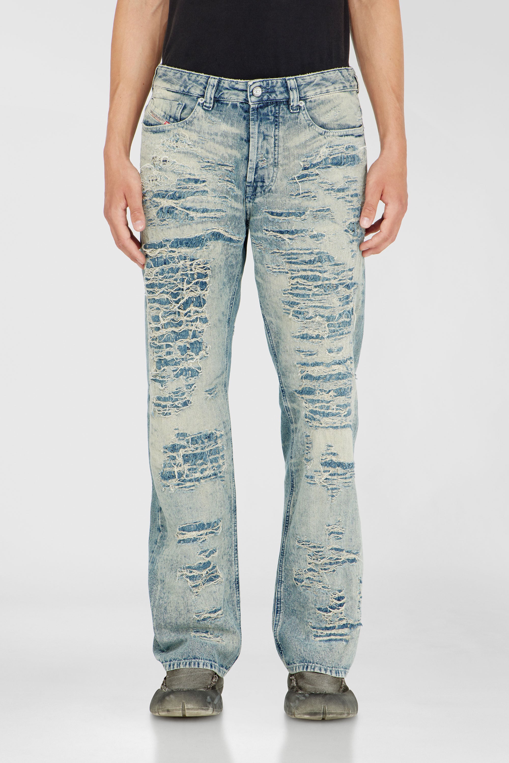 Diesel - Male's Relaxed Jeans 1980 D-Eeper 068YM, Medium Blue - 4