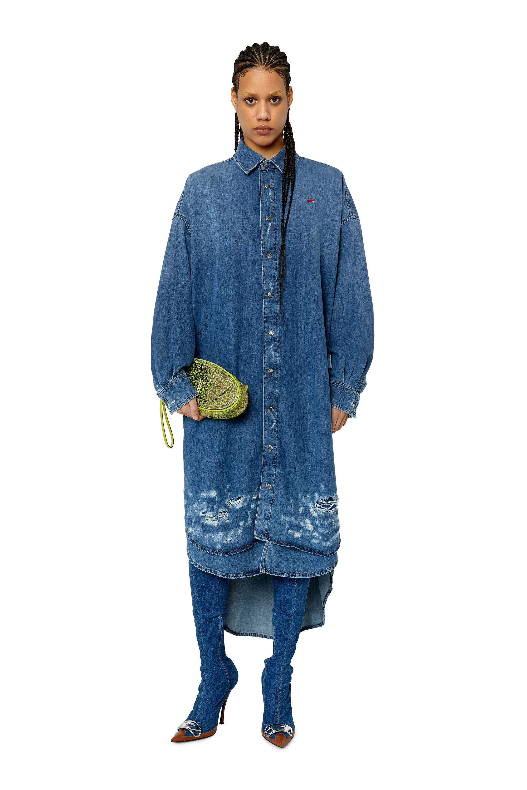 Diesel - DE-DAVIS-L, Robe chemise oversize en denim effet destroy Femme in Bleu - 1