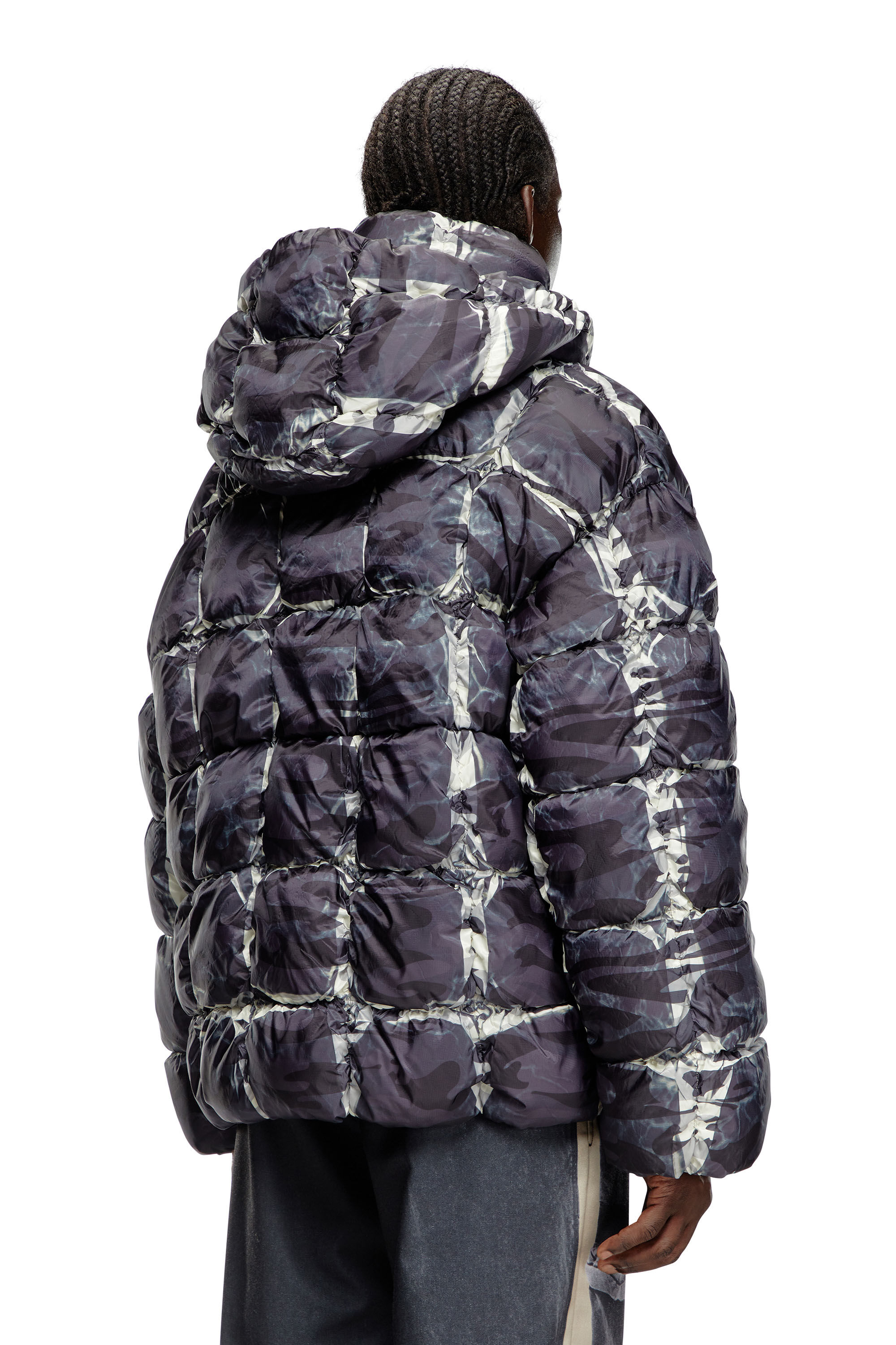 Diesel - W-CLAUS-CAMU, Male's Hooded puffer jacket with camo print in Grey - 5