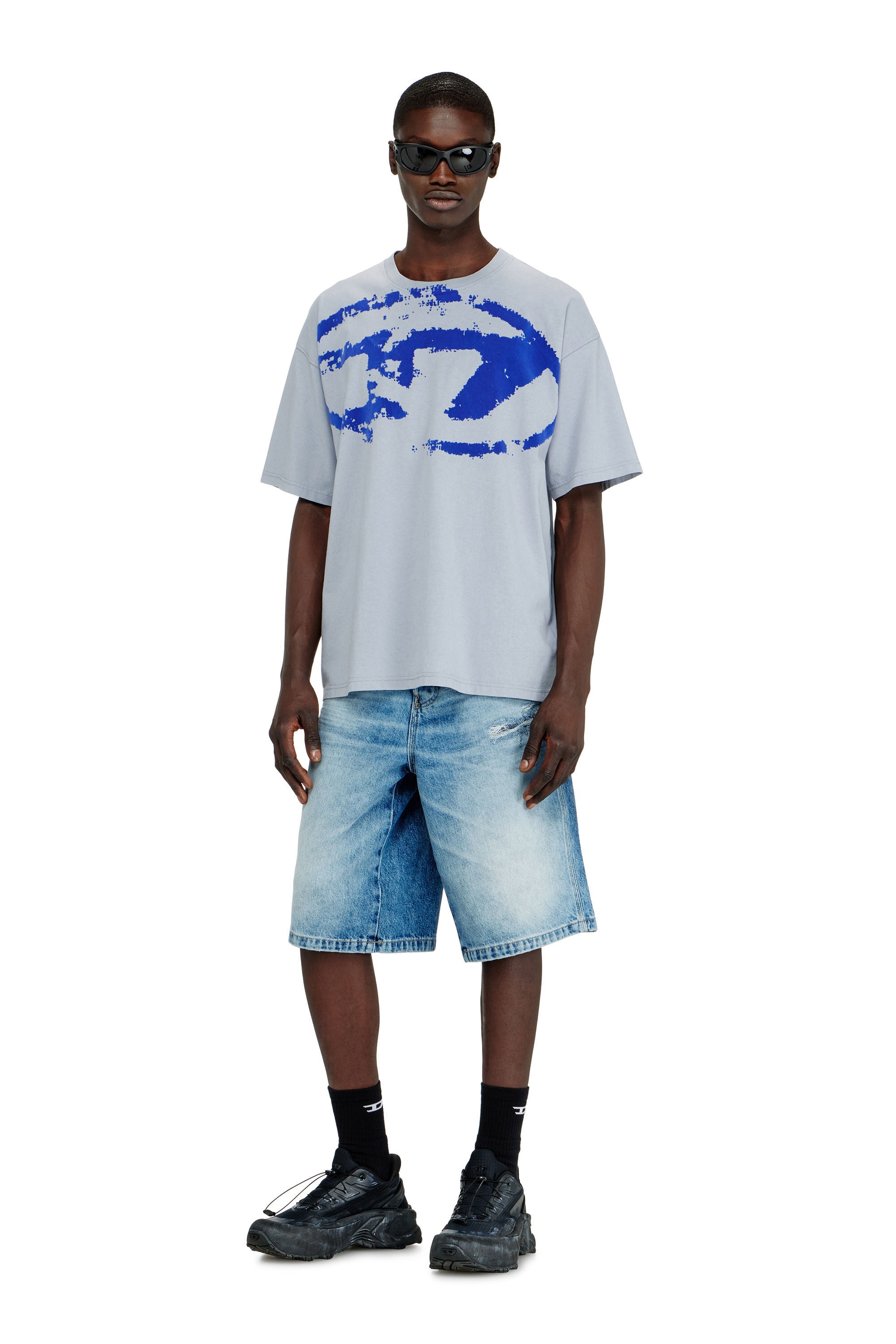Men's T-shirt with distressed flocked logo | Blue | Diesel US