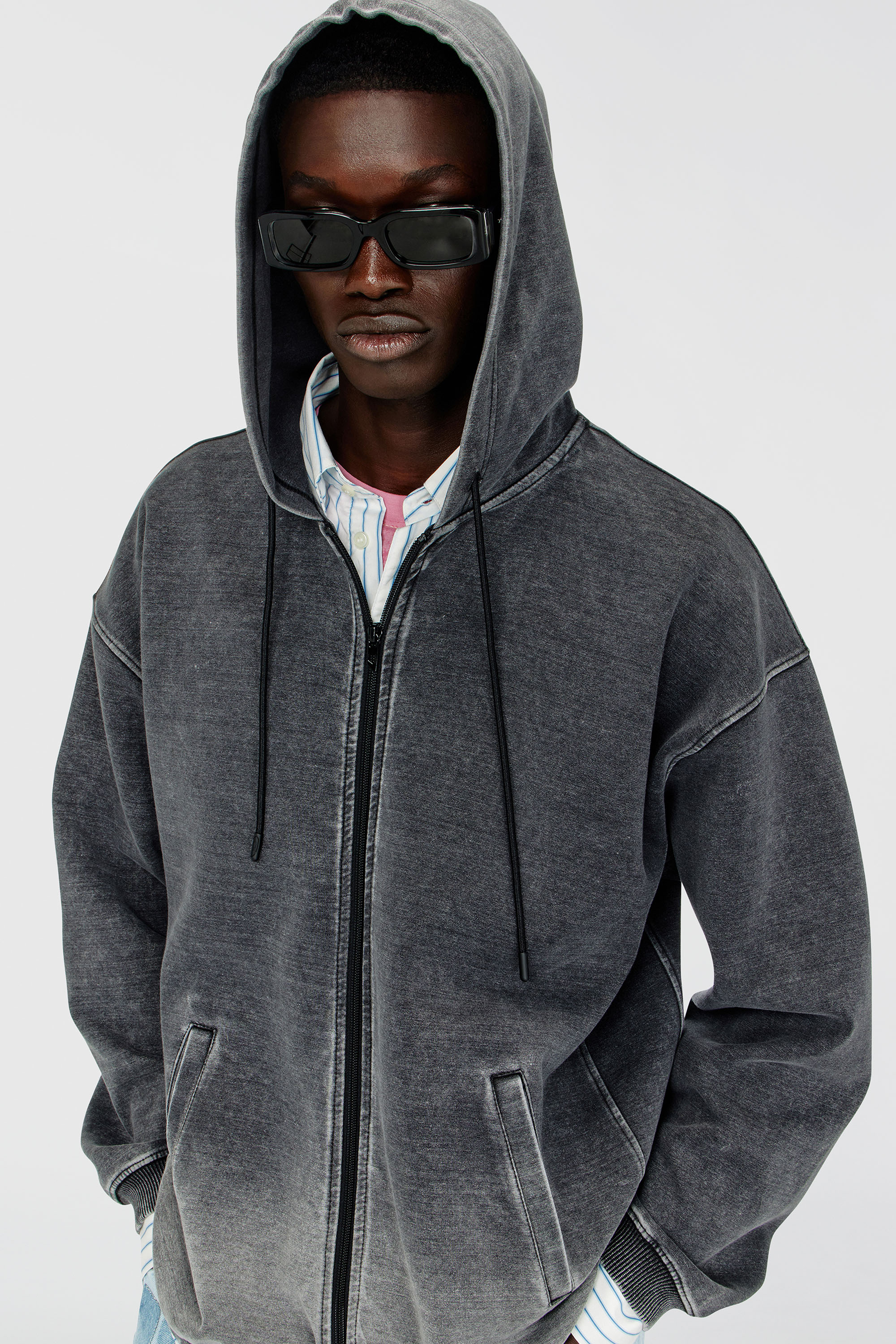 Diesel - S-HERMY-ZIP, Veste &agrave; capuche en scuba effet d&eacute;grad&eacute; Homme in Gris - 4