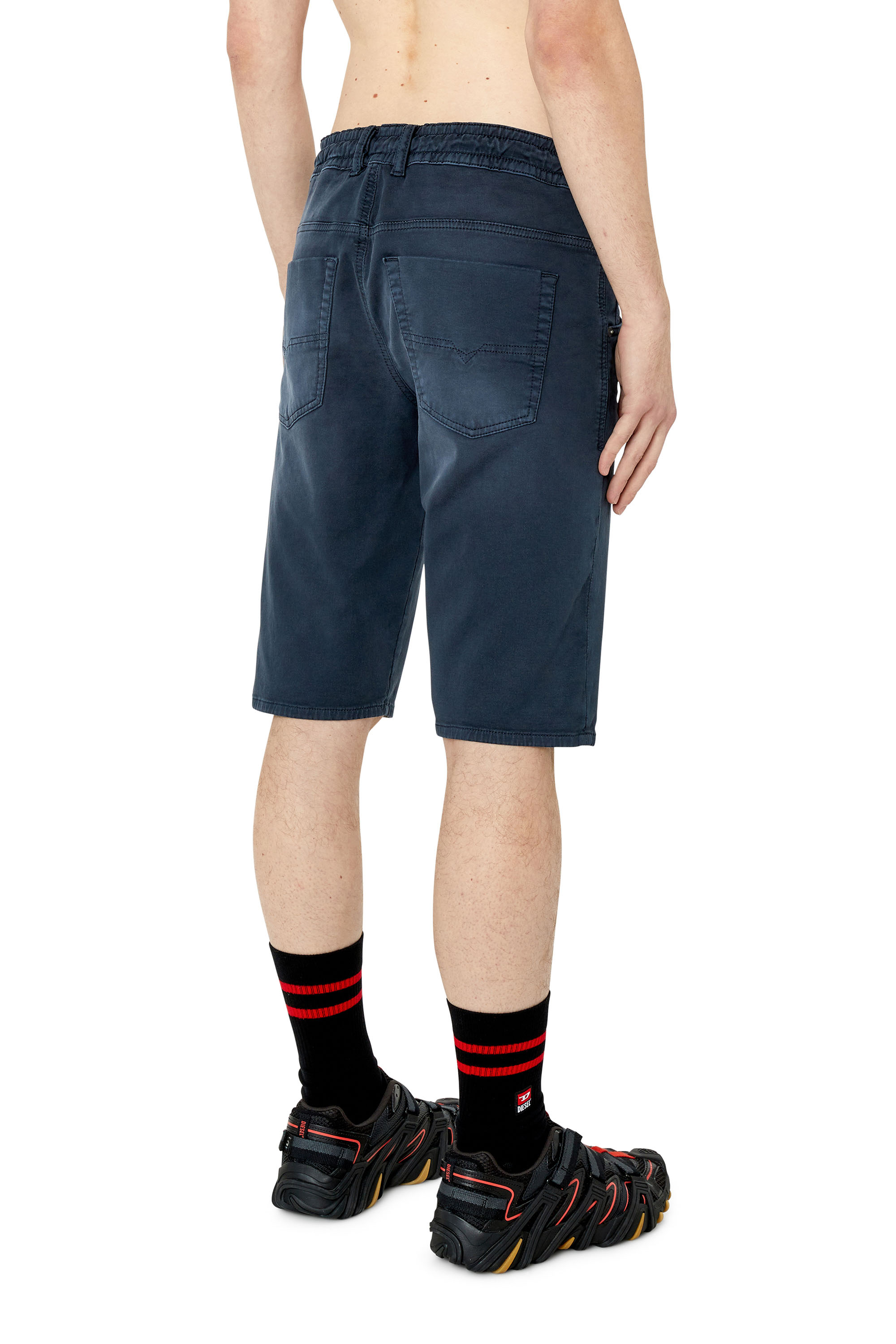 Z128【ジョグジーンズ】DIESEL KROOSHORT-NE W30 良品 Z128【ジョグジーンズ】DIESEL KROOSHORT-NE W30 良品