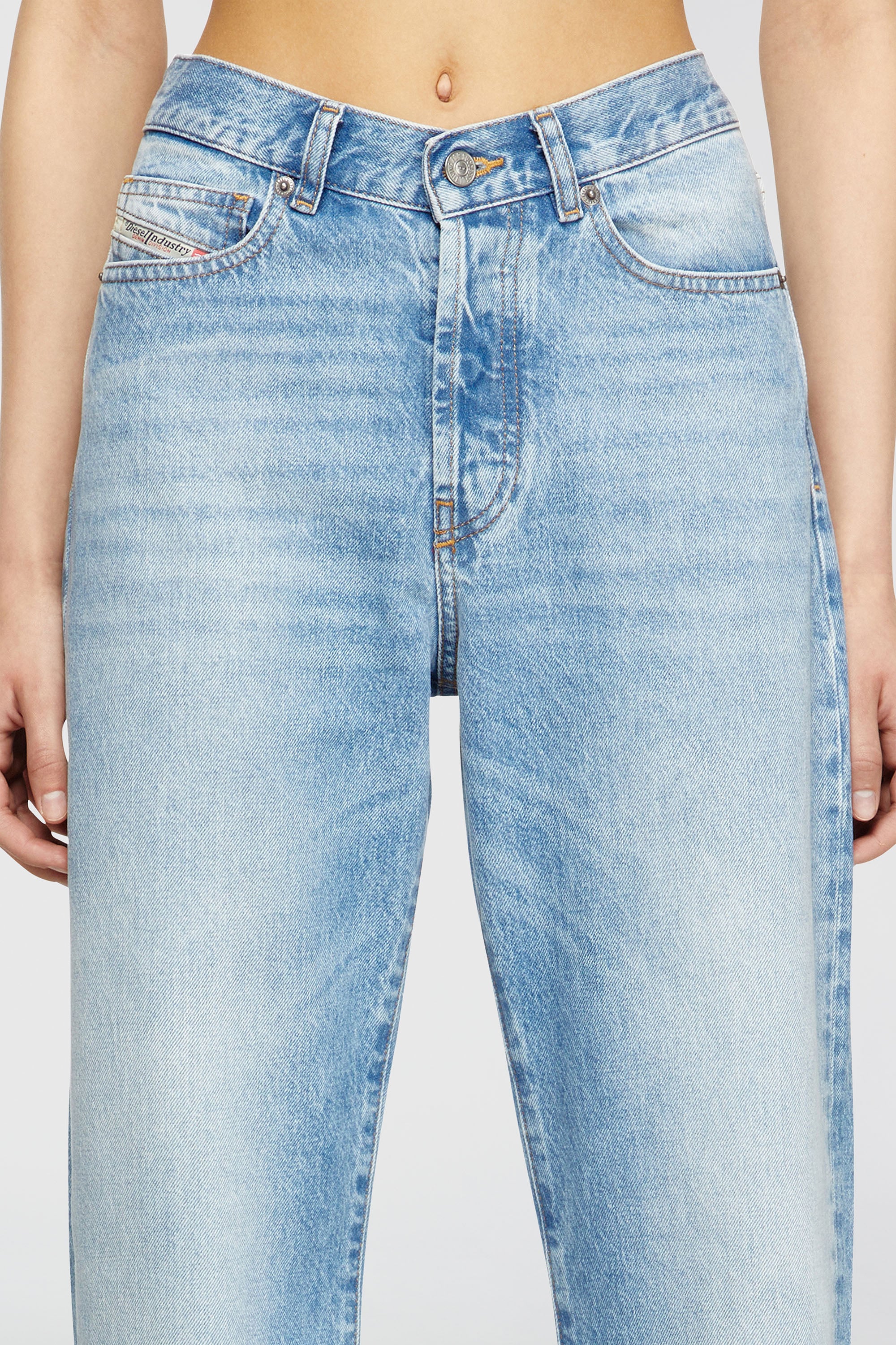 Diesel - Regular Jeans 1971 D-Sent 09I29 Femme, Bleu Clair - Image 5