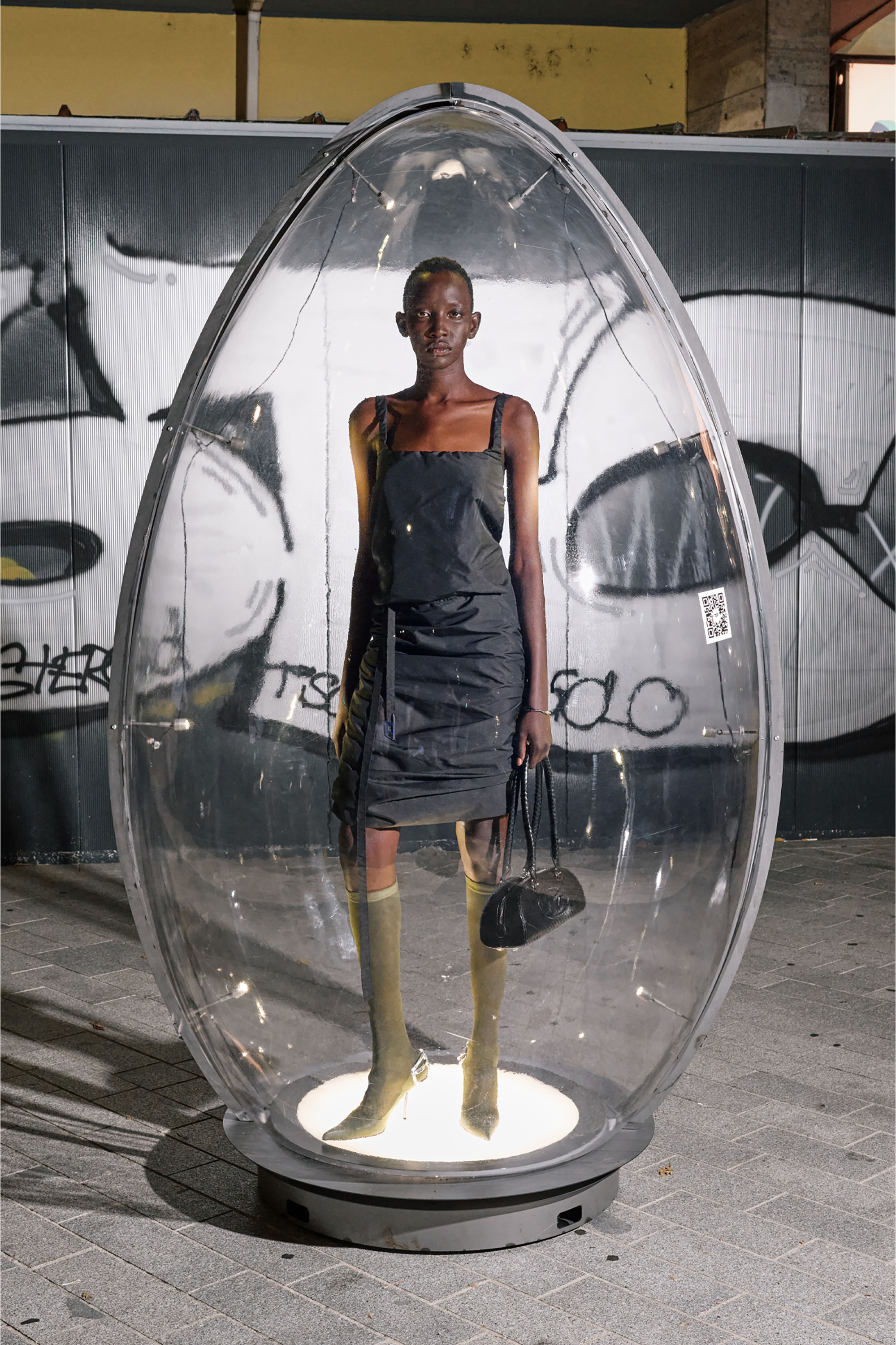 Diesel - D-SANAT, Female's Open-back apron dress in taffeta in Black - 6