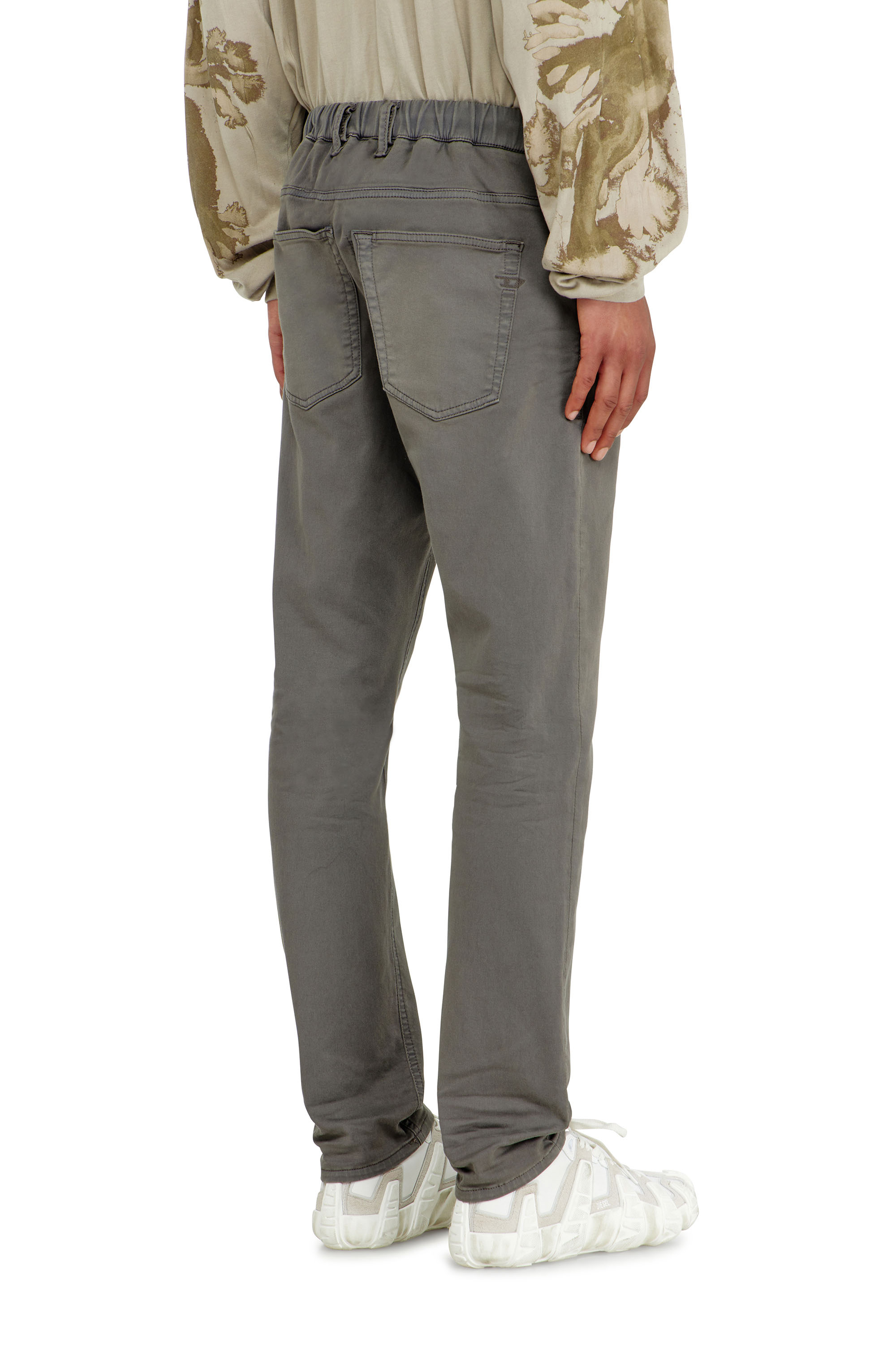 Diesel - Man's Regular 2032 D-Krooley-BW Joggjeans&reg; 0670M, Grey - 3