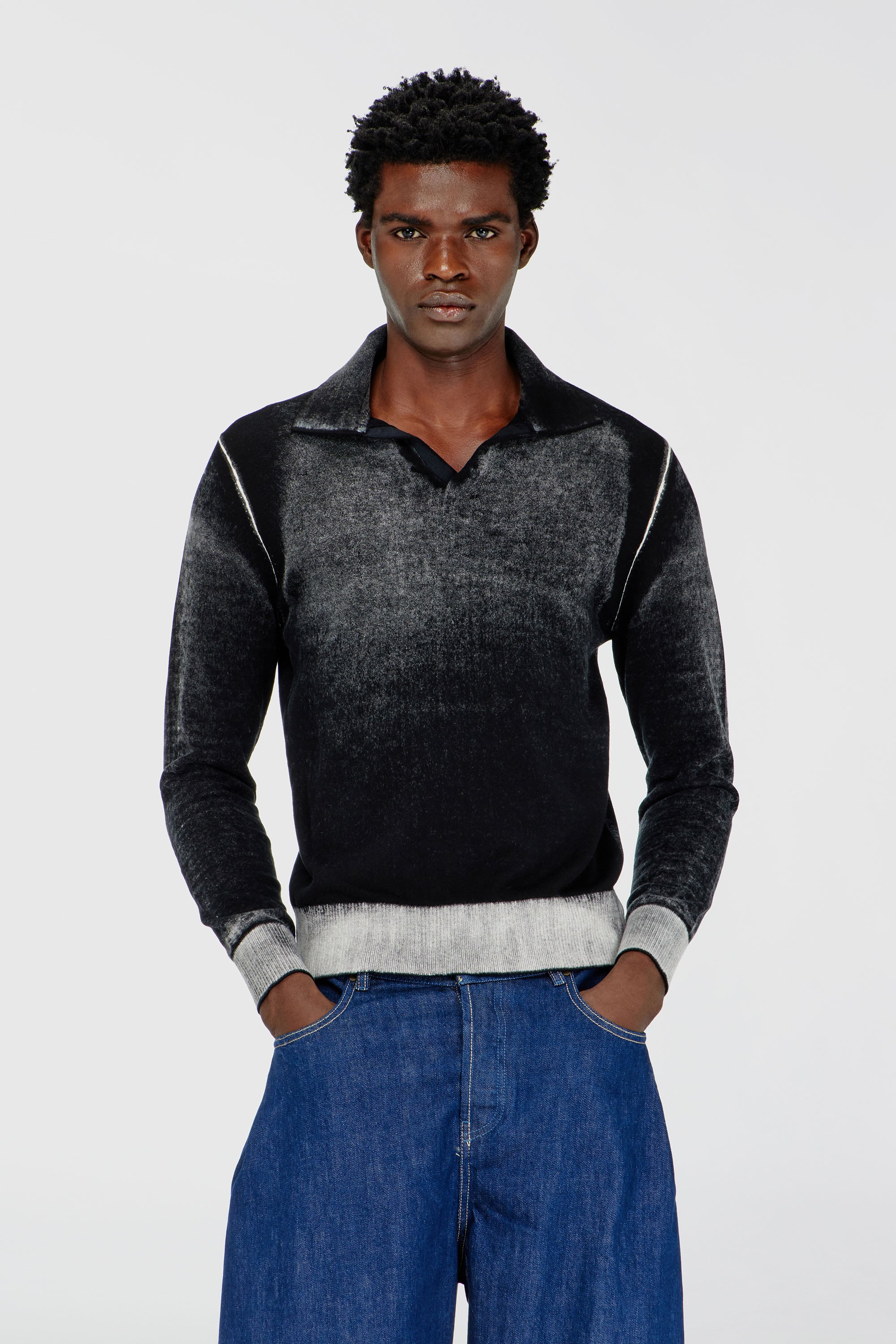 Diesel - K-LORENZO, Male's Reverse-print polo jumper in Black - 1