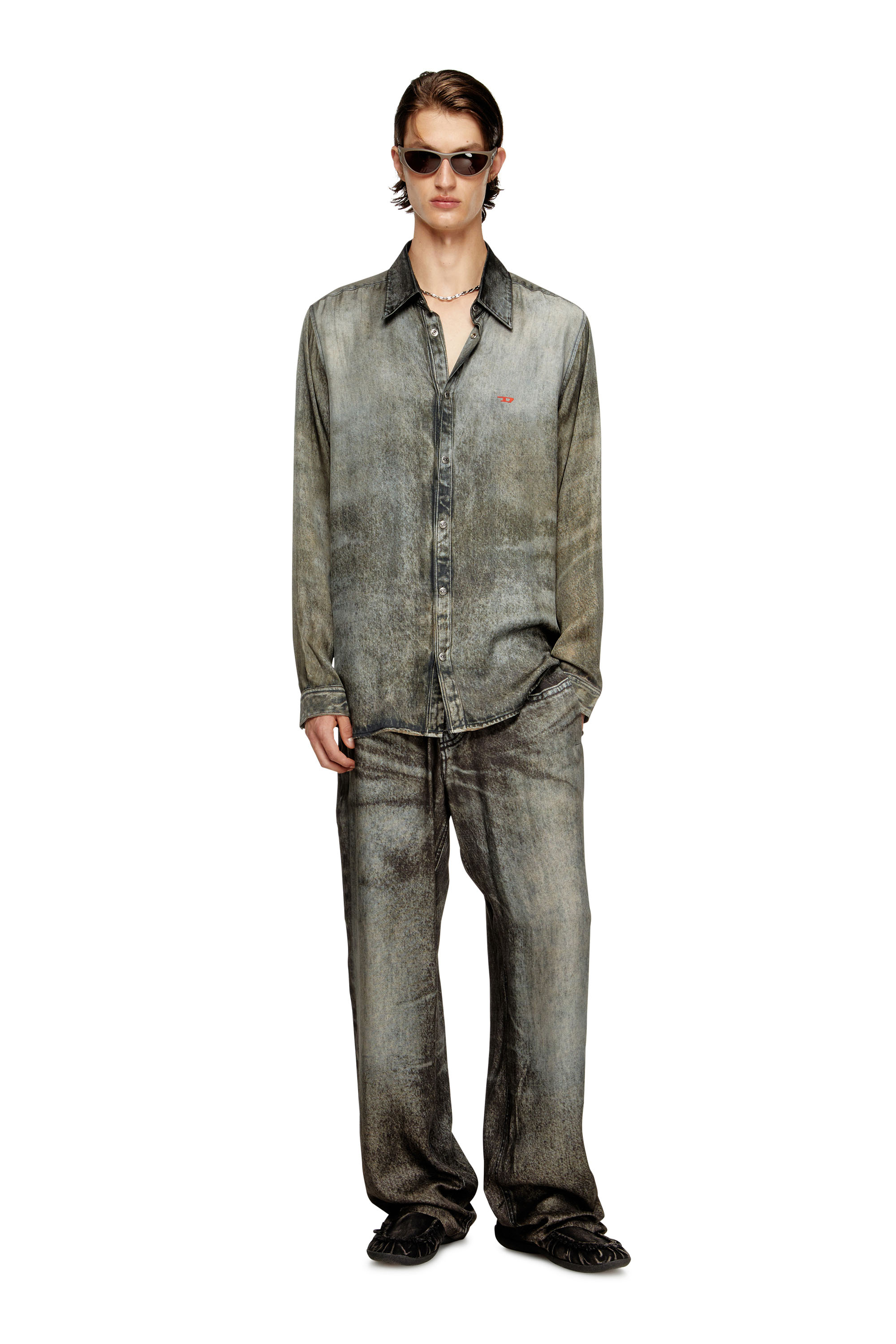 Diesel - P-THECK-LKCT, Pantalon élastiqué en viscose effet denim Homme in Noir - 2