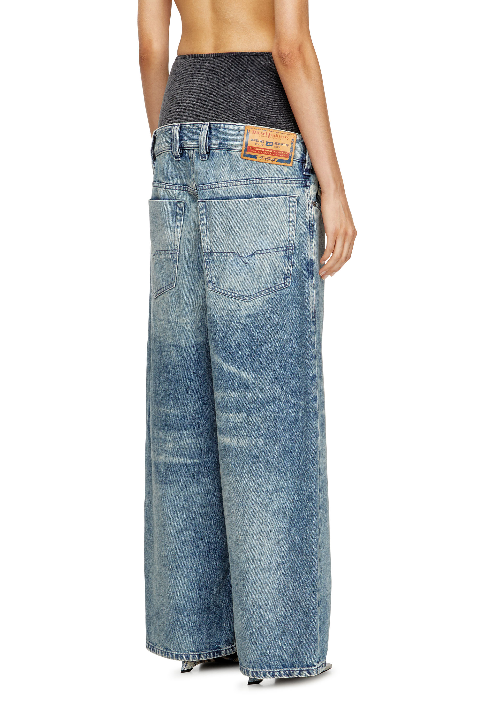 Diesel - Female's Relaxed Jeans D-Eni 09N97, Medium Blue - 4