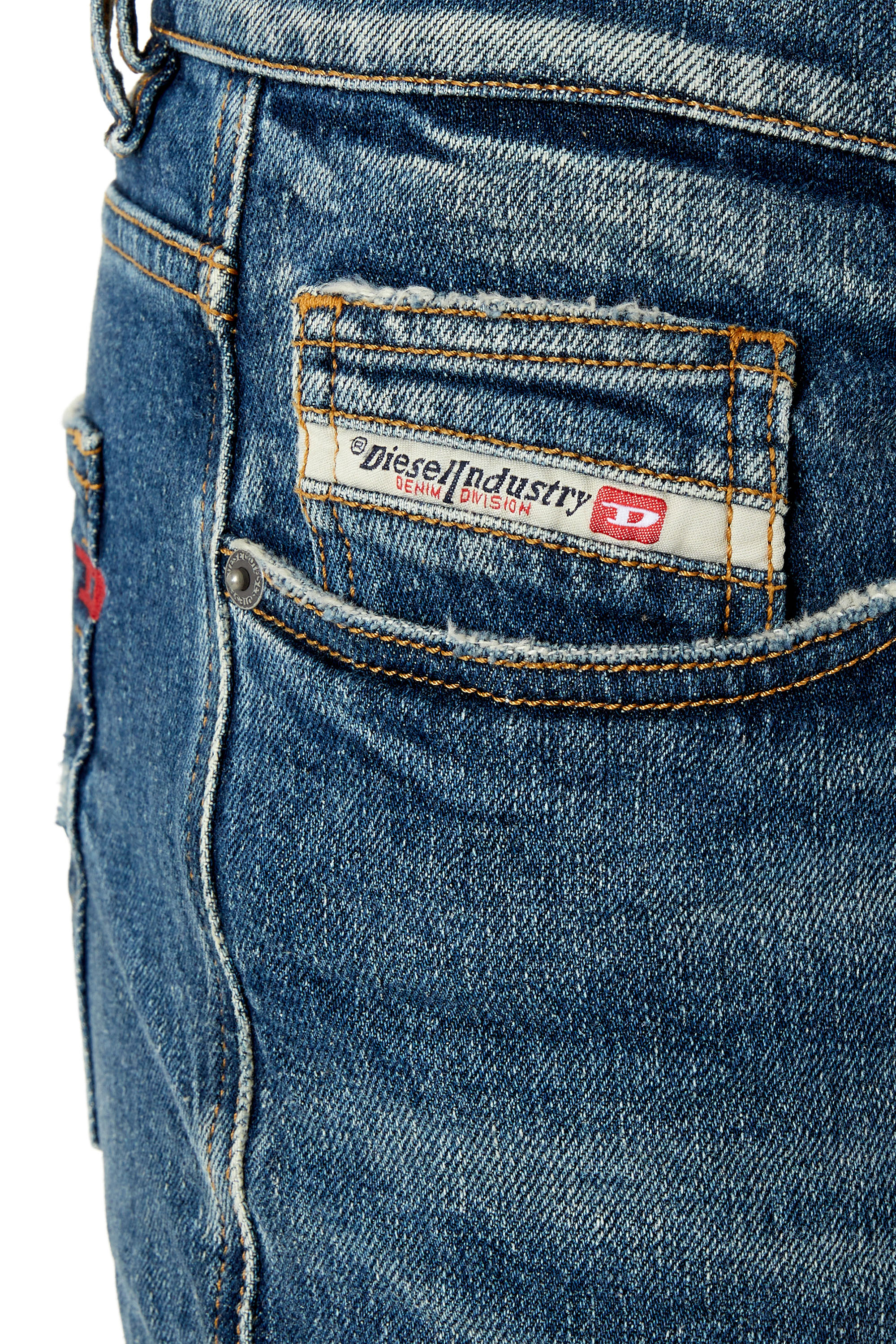 2020 D-VIKER Man: straight Medium blue Jeans button fly | Diesel