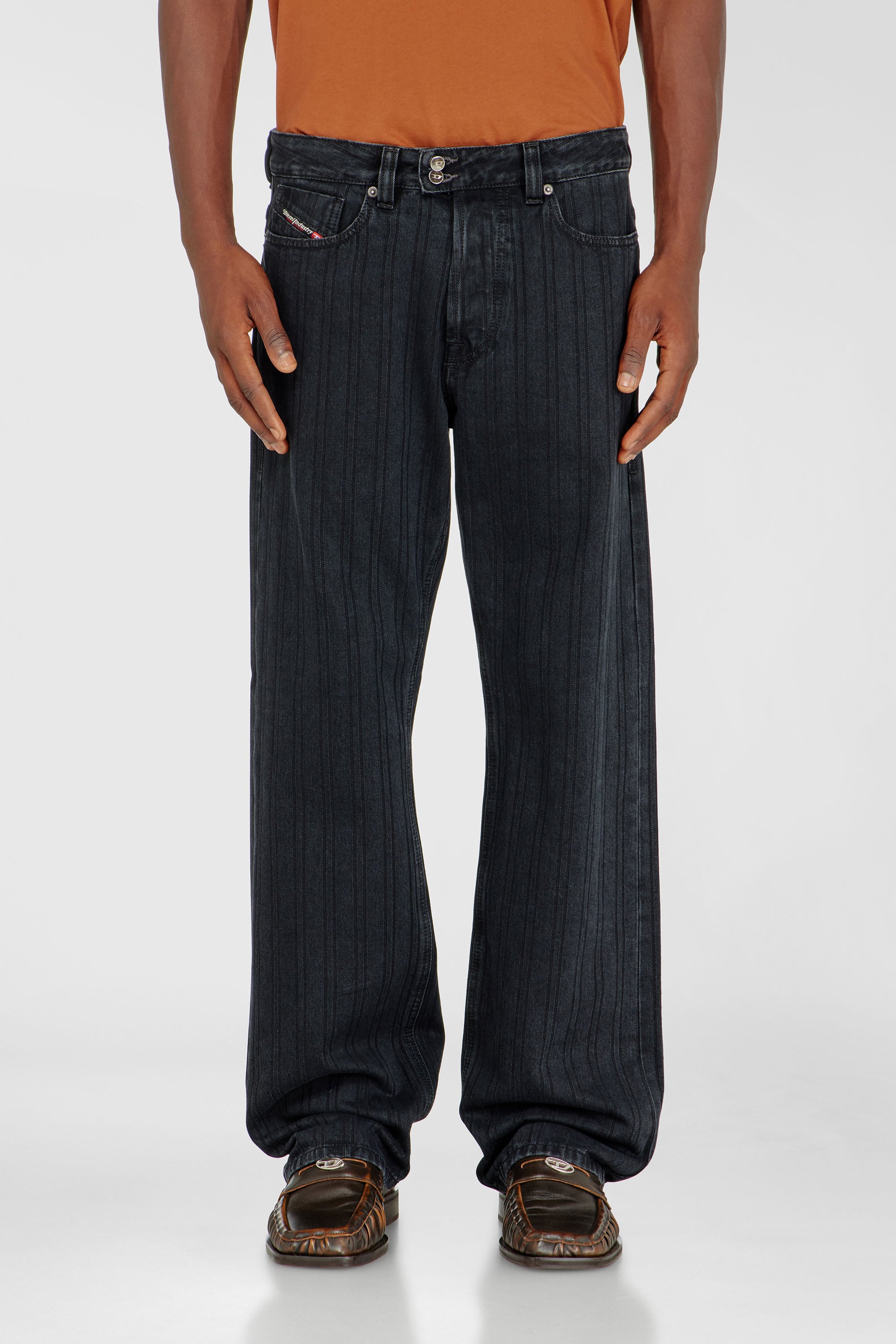 Diesel - Man's Relaxed Jeans 1980 D-Eeper 09Q12, Black/Dark grey - 2