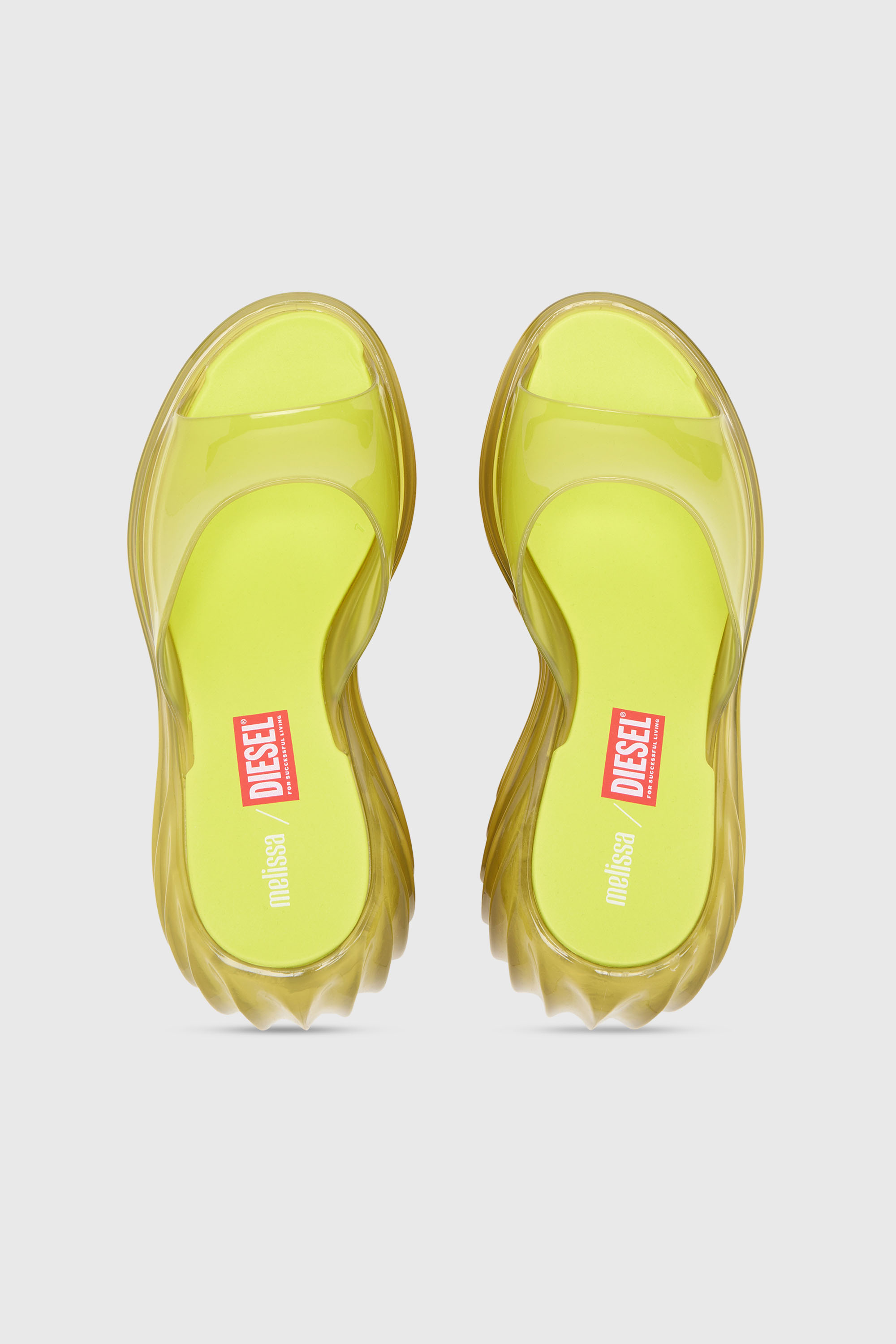 Diesel - MELISSA QUANTUM PLATFORM, Zueco de plataforma en Melflex&reg; Mujer in Amarillo - 4