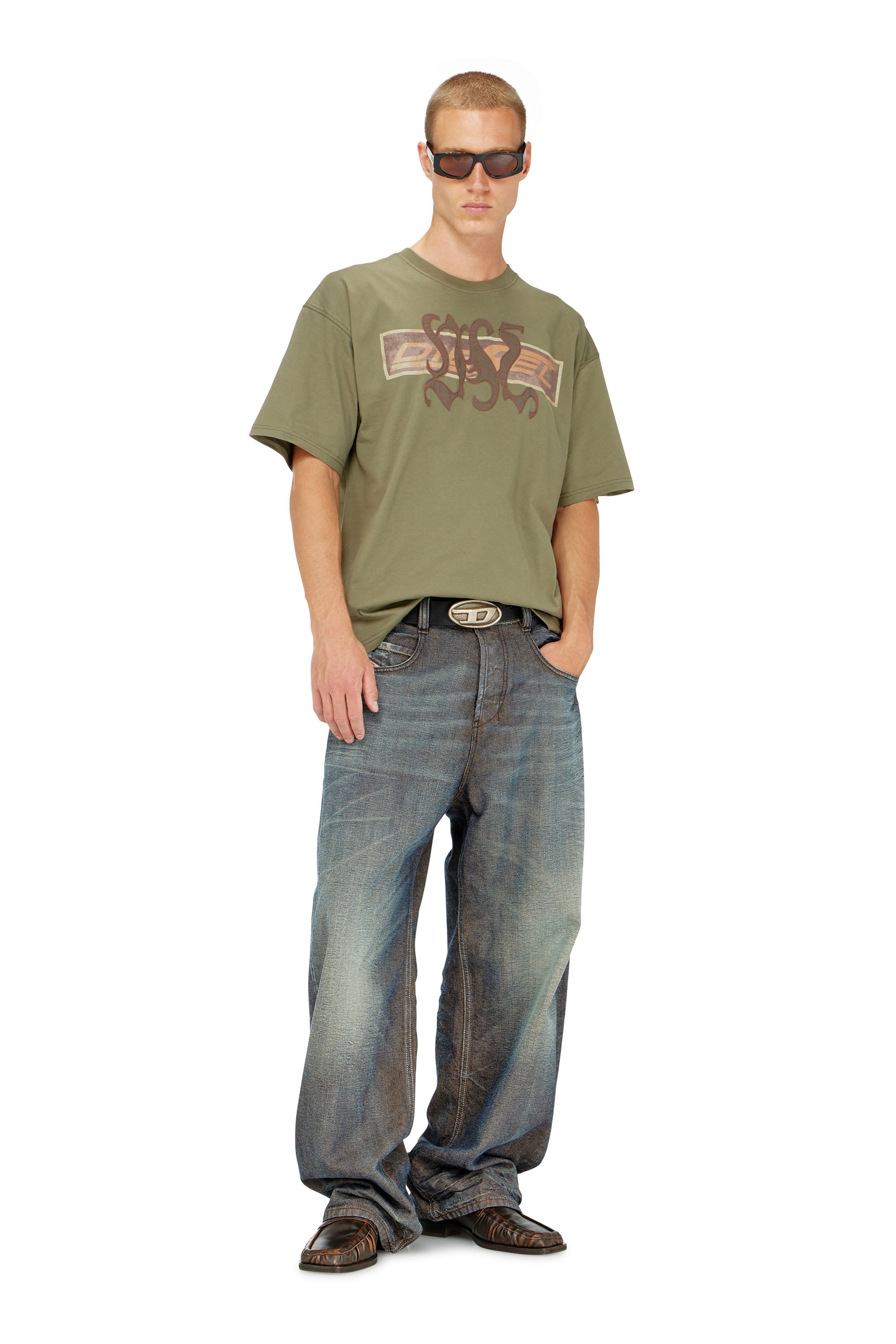 Diesel - T-BOXT-AA17, Man's T-shirt with graphic print and patches in Military Green - 2