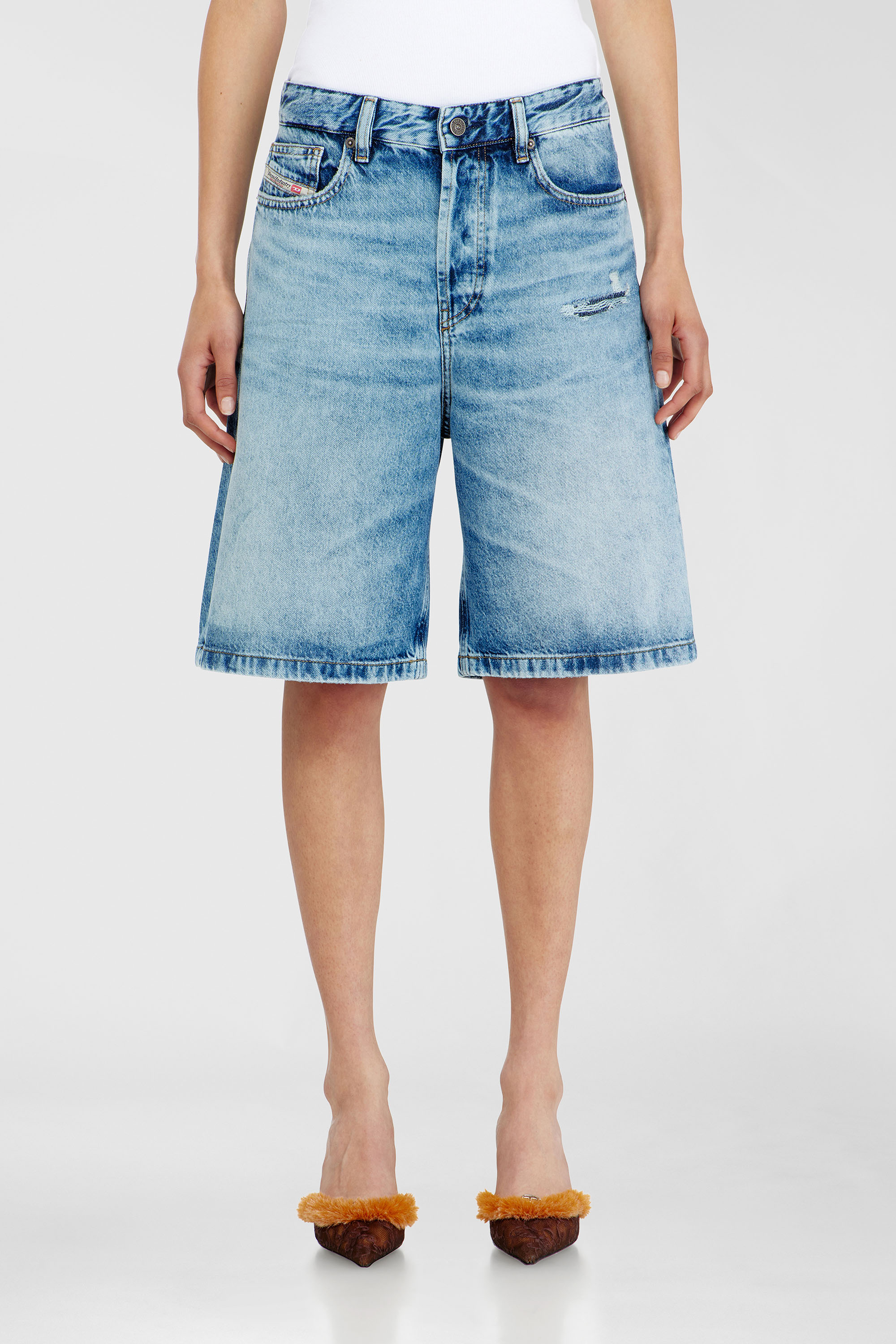 Diesel - DE-SIRE-SHORT, Female's Relaxed shorts in fluid denim with abrasions in Light Blue - 1