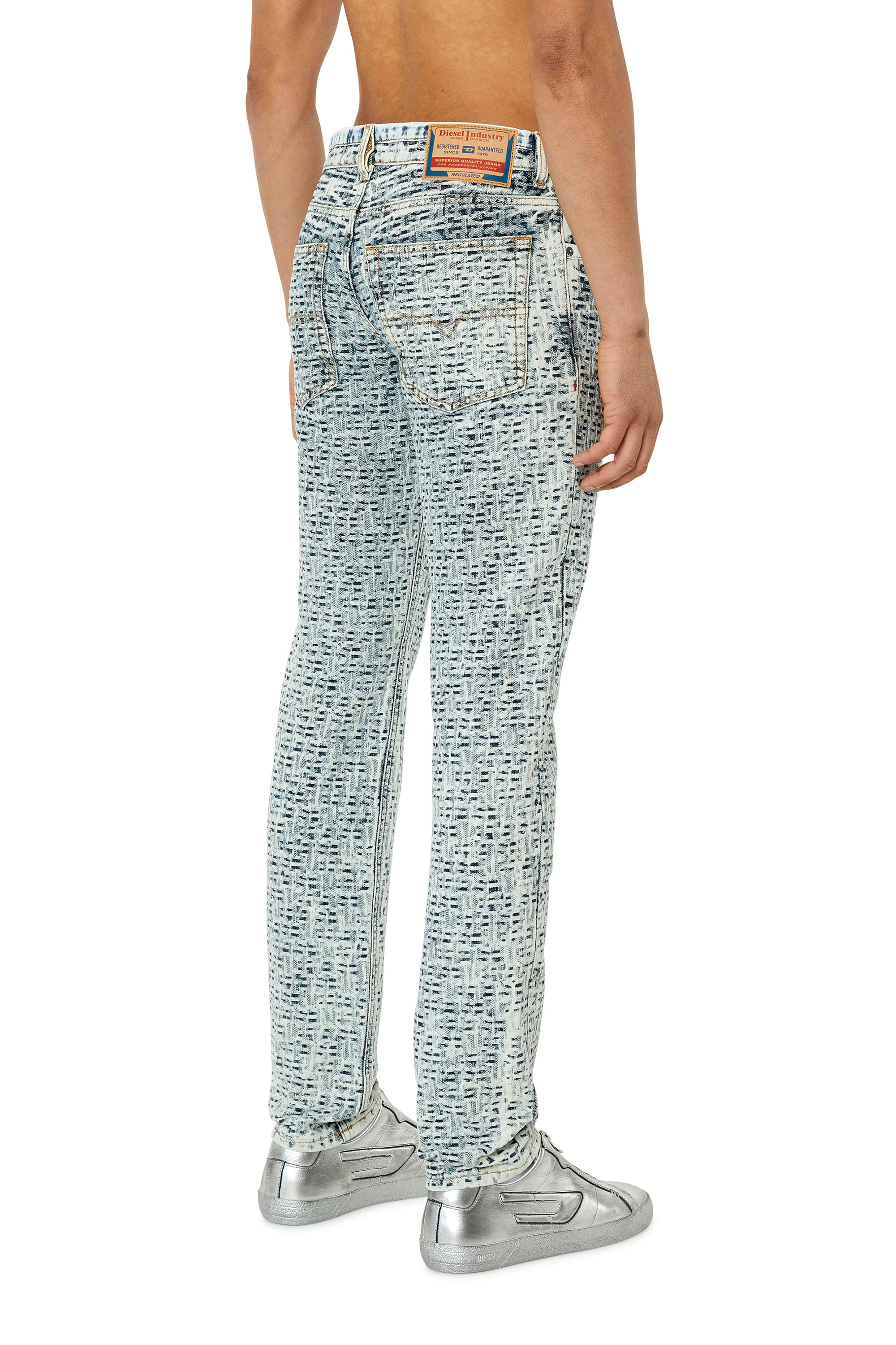 Diesel - Straight Jeans 1995 D-Sark 0EMAA, Male's Straight Jeans - 1995 D-Sark in Light Blue - 4