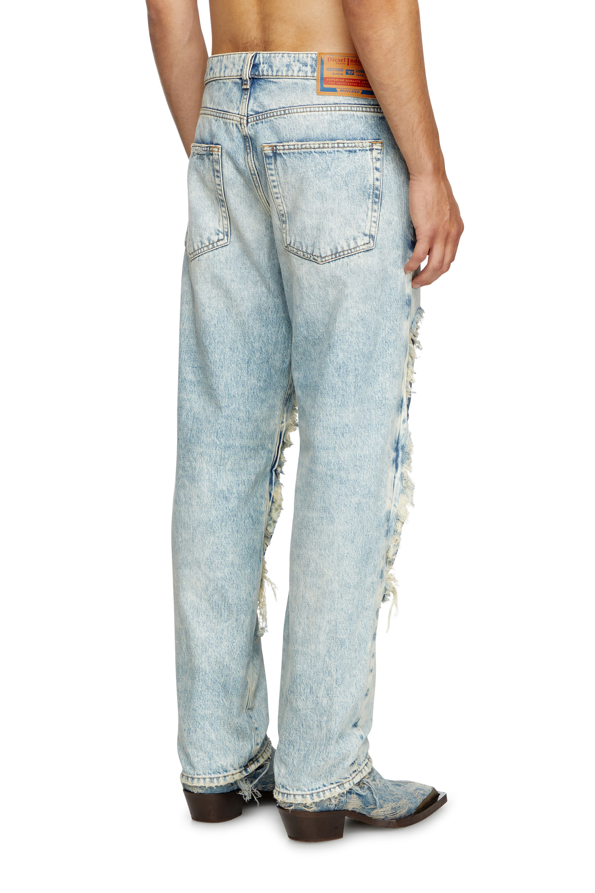 Diesel - Relaxed Jeans D-Fire 0AJEN Mixte, Bleu Clair - Image 4