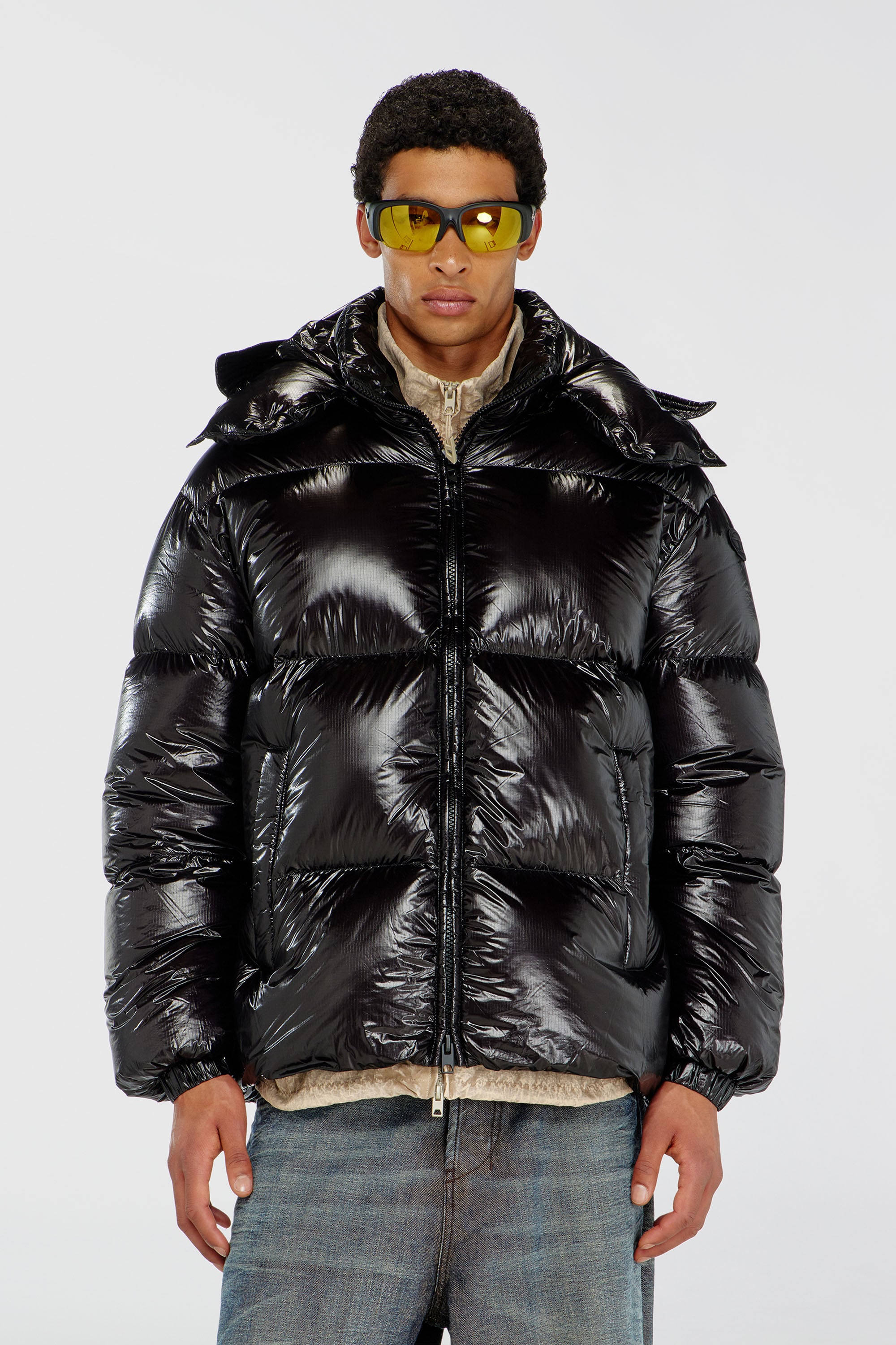 Diesel - W-ROLFYS-WRD-BKCP, Man's Down puffer jacket with detachable hood in Black - 3