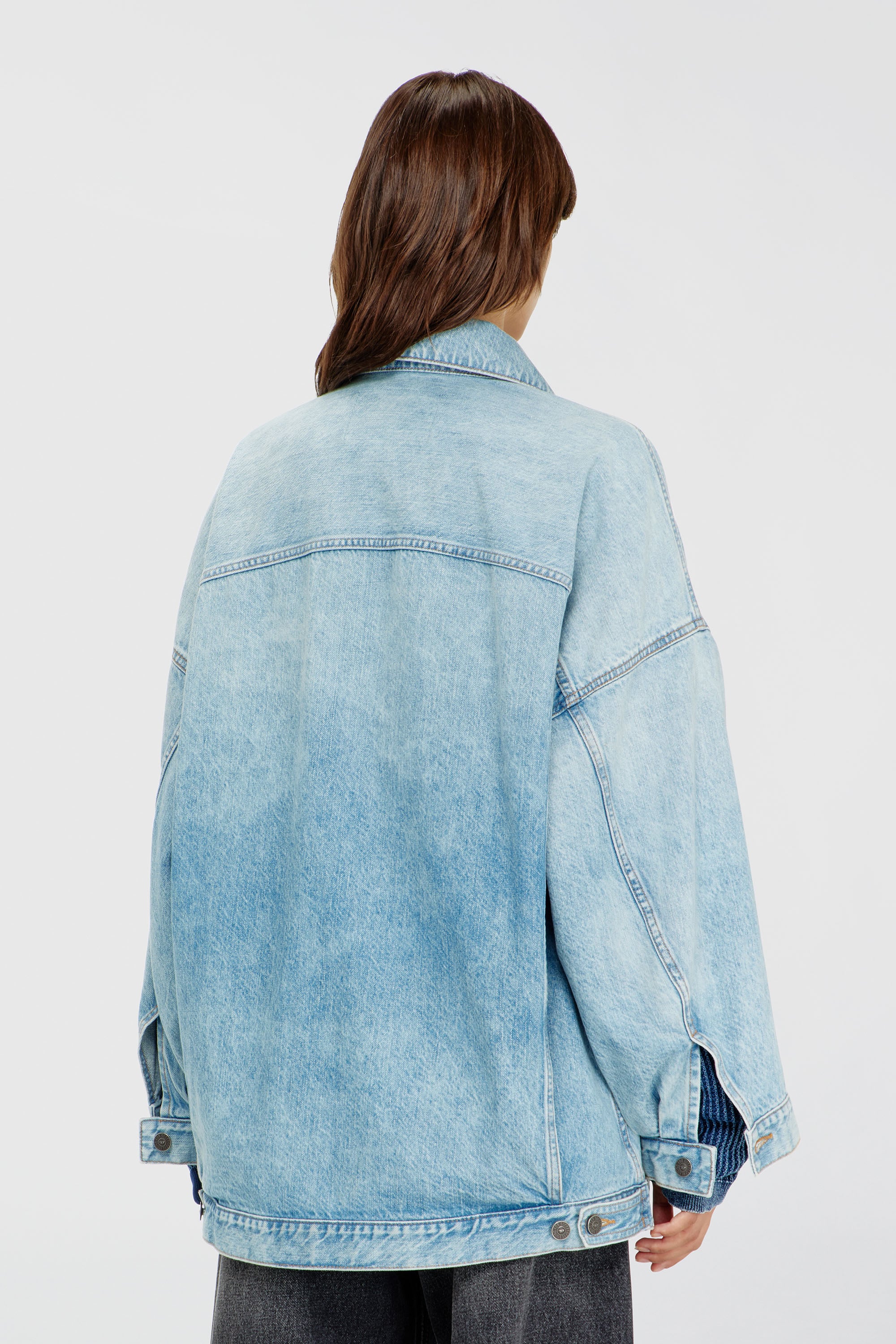 Diesel - DE-LIN, Woman's Oversized denim workwear jacket in Light Blue - 5