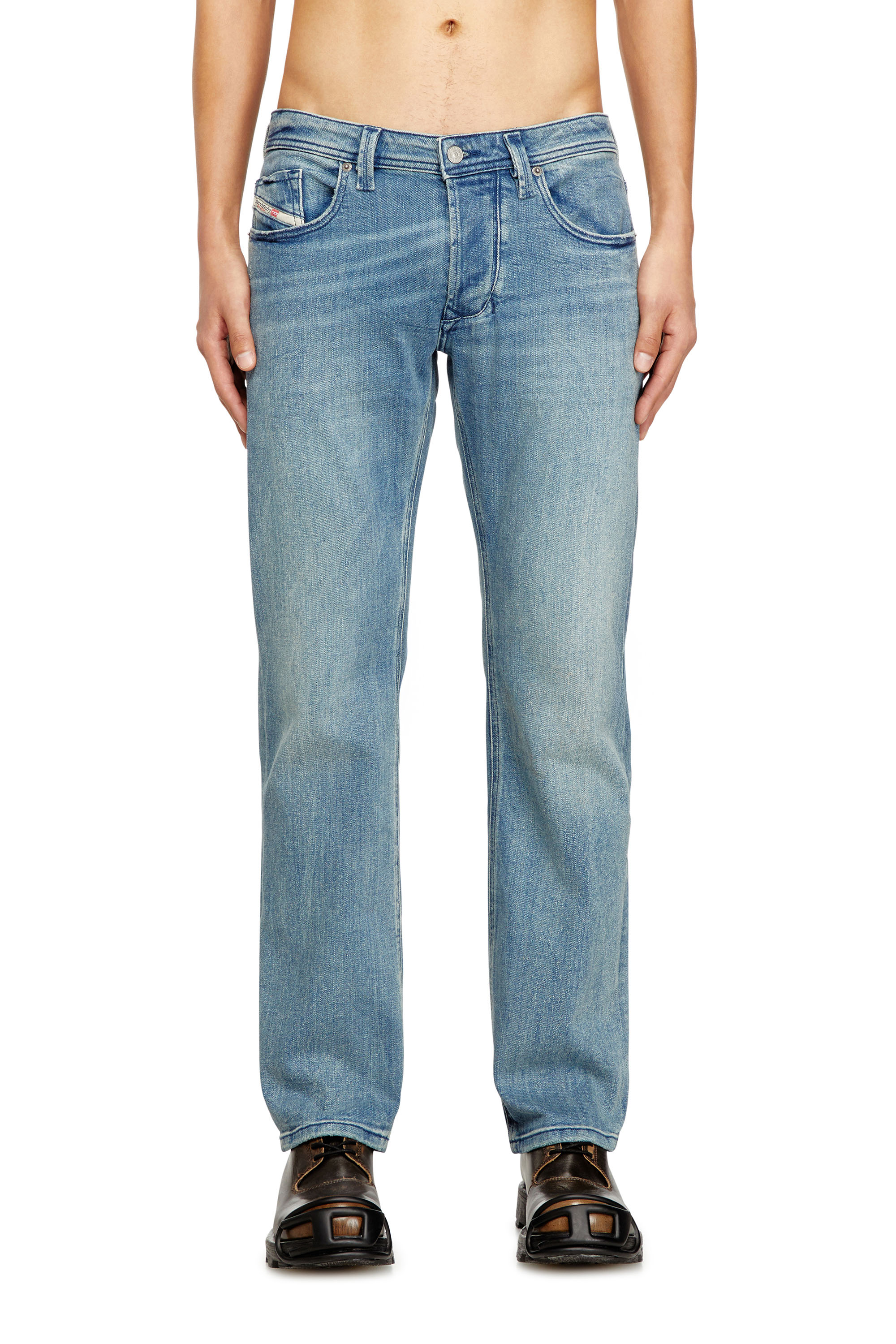 Diesel - Regular Jeans 1985 Larkee 0BMBW Hombre, Azul medio - 3