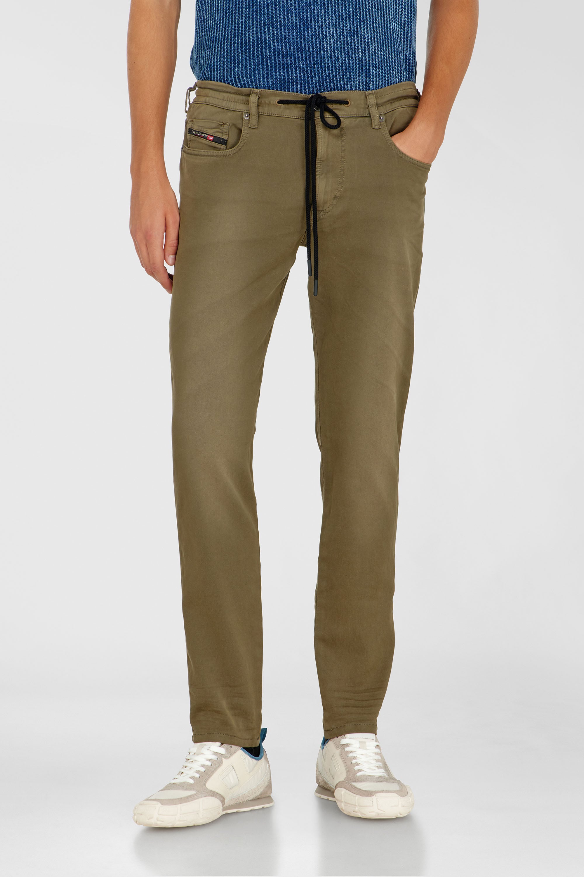 Diesel - Man's Slim 2062 D-Strukt Joggjeans&reg; 0670M, Green - 2