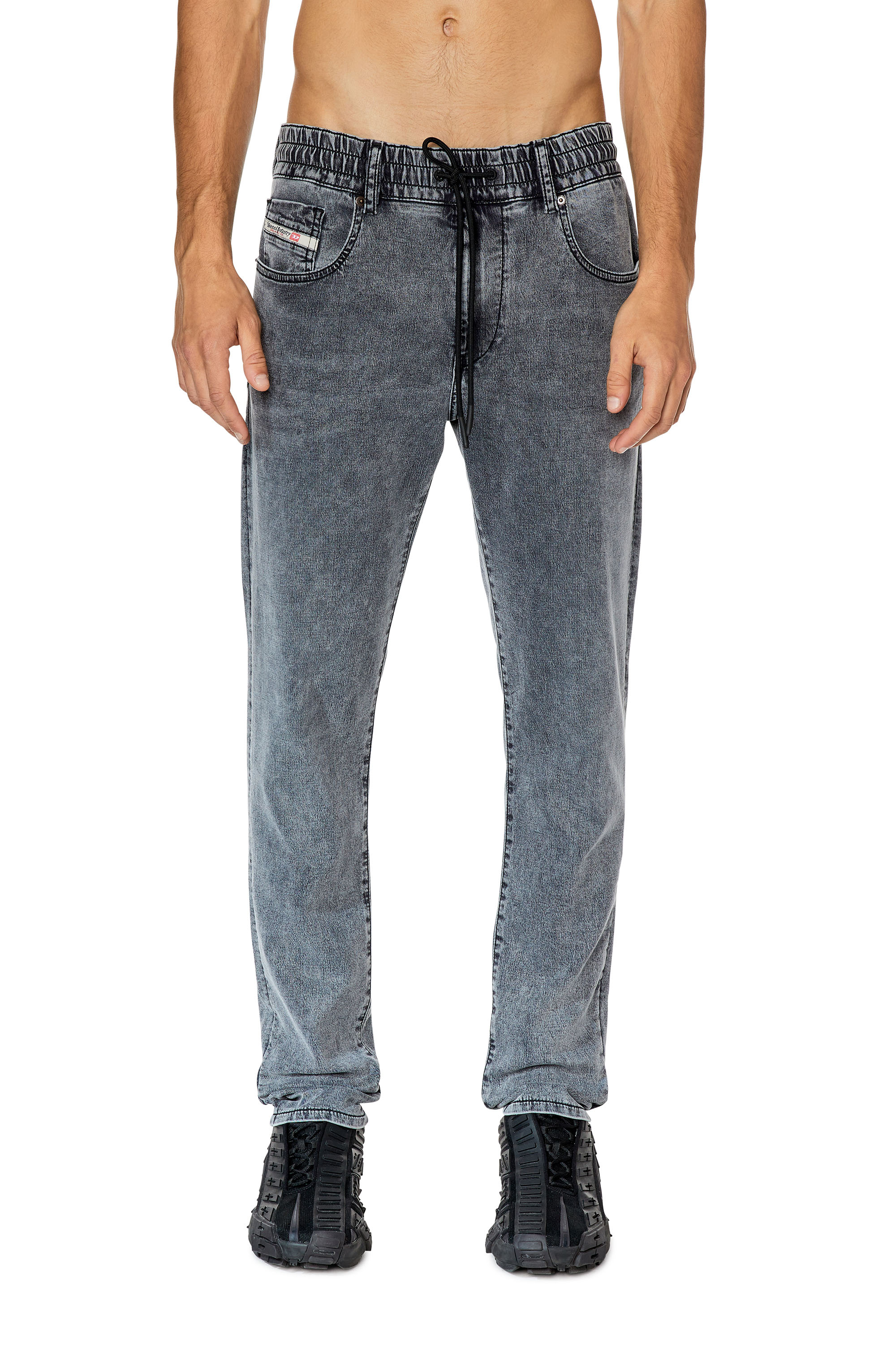 Diesel - Slim 2060 D-Strukt Joggjeans&reg; 068DW, Man's Slim 2060 D-Strukt Joggjeans&reg; in Light Grey - 1