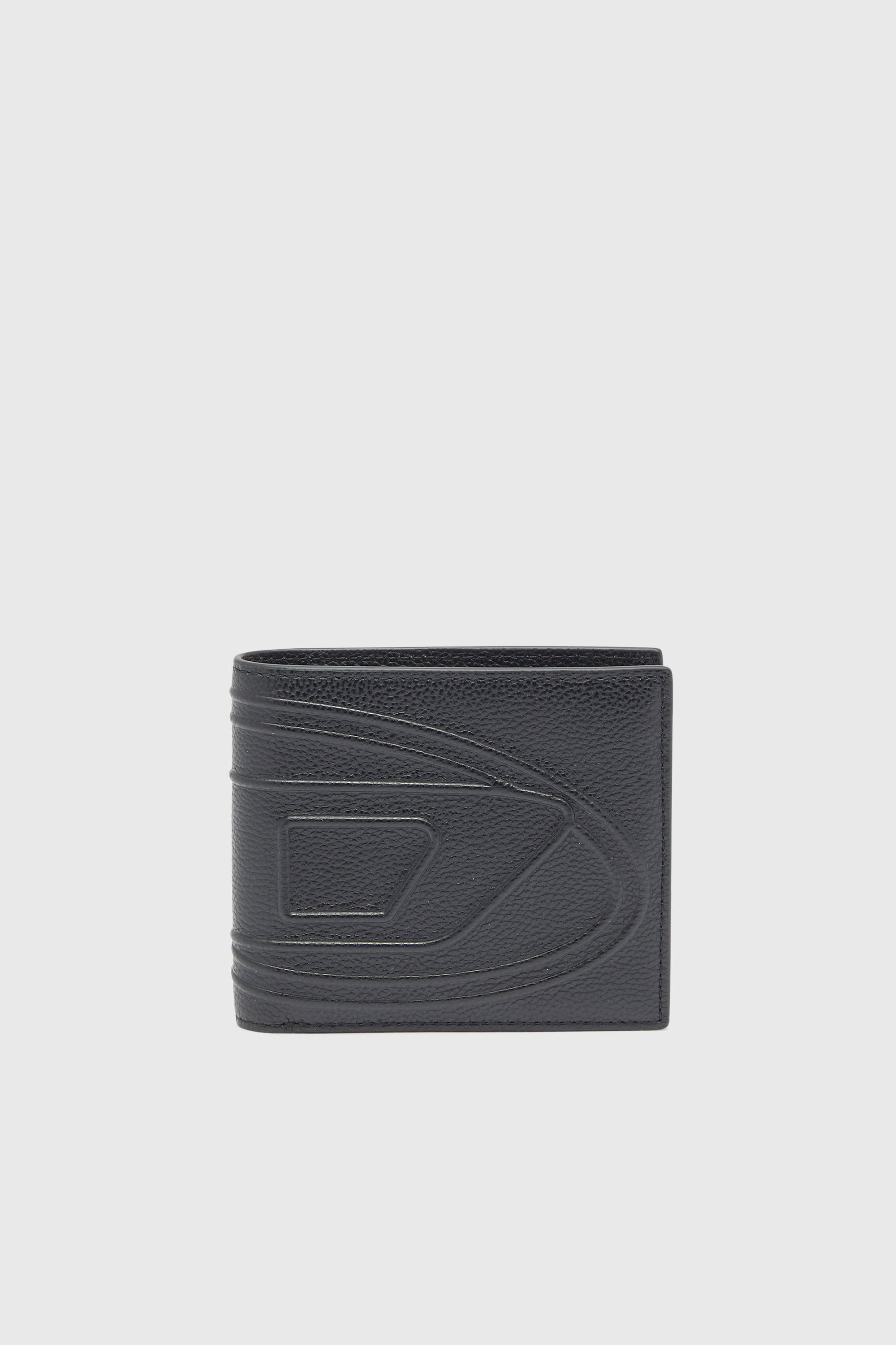 Bi-fold wallet in grained leather
