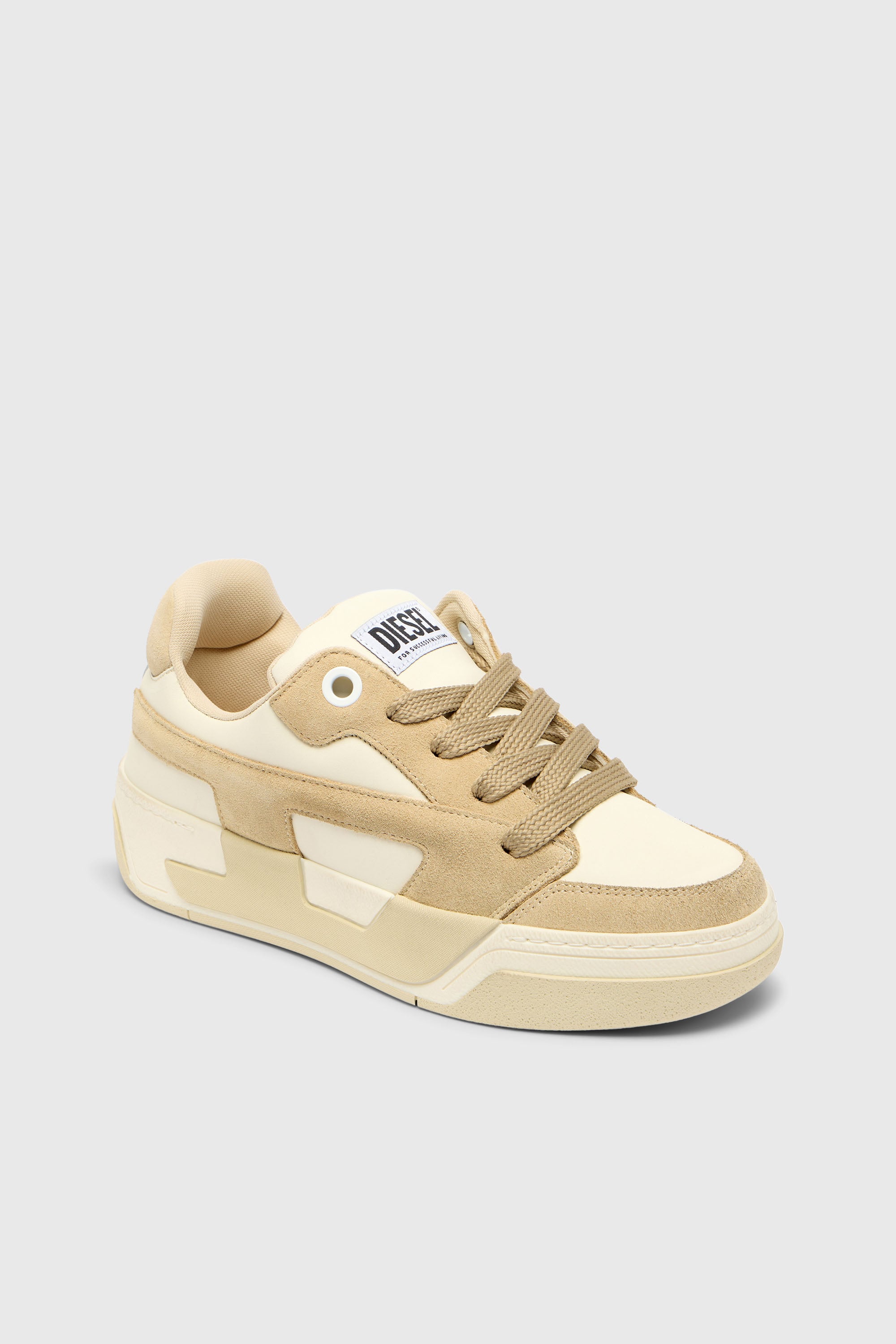 Diesel - S-D-OLLIE LOW W, D-Ollie-Zapatillas distressed en cuero y ante Mujer in Beige - 6