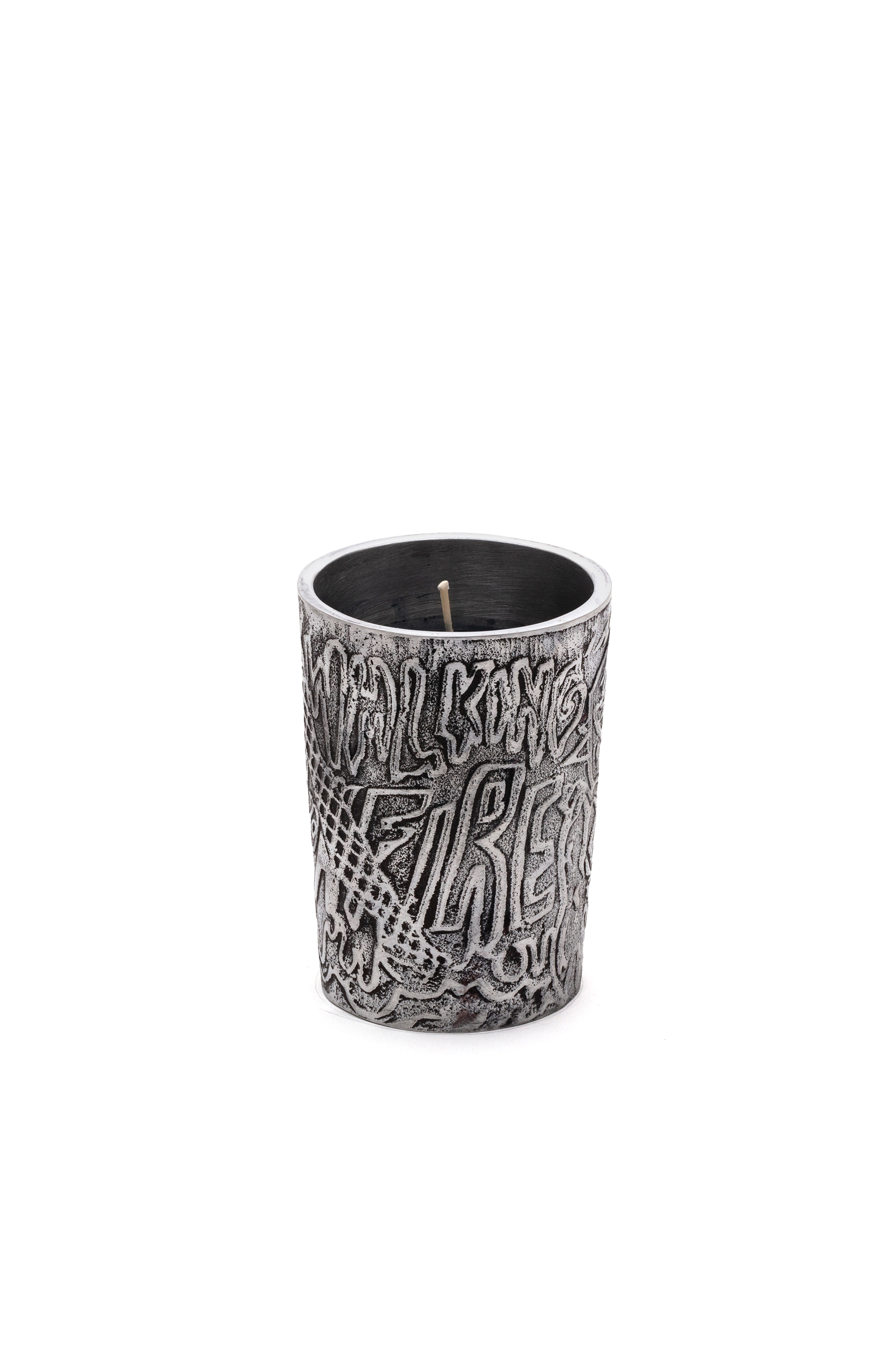 Vela en vaso de aluminio "Diesel walking on fire"