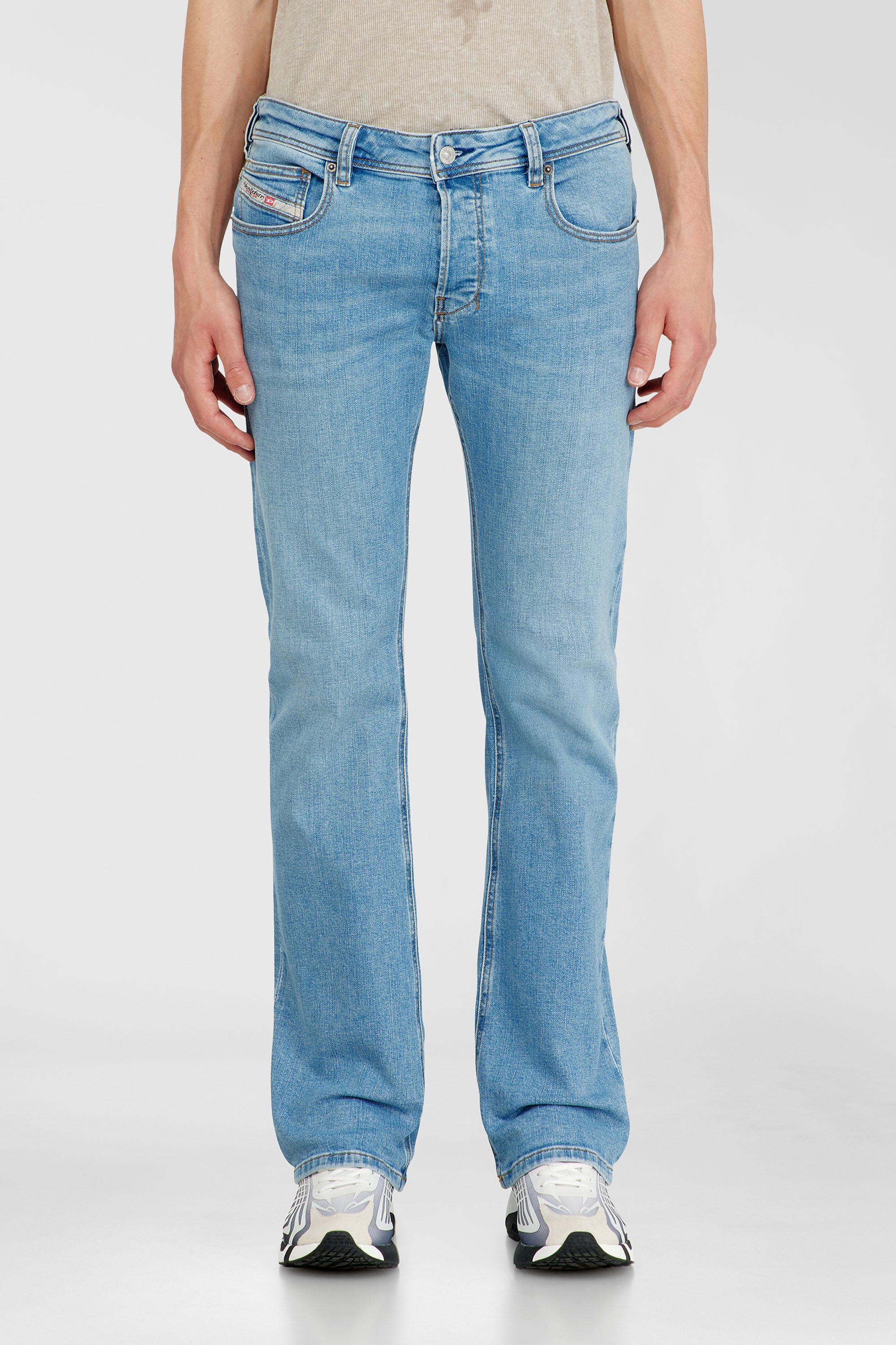 Diesel - Man's Bootcut Jeans 2007 Zatiny 0HDBJ, Light Blue - 4